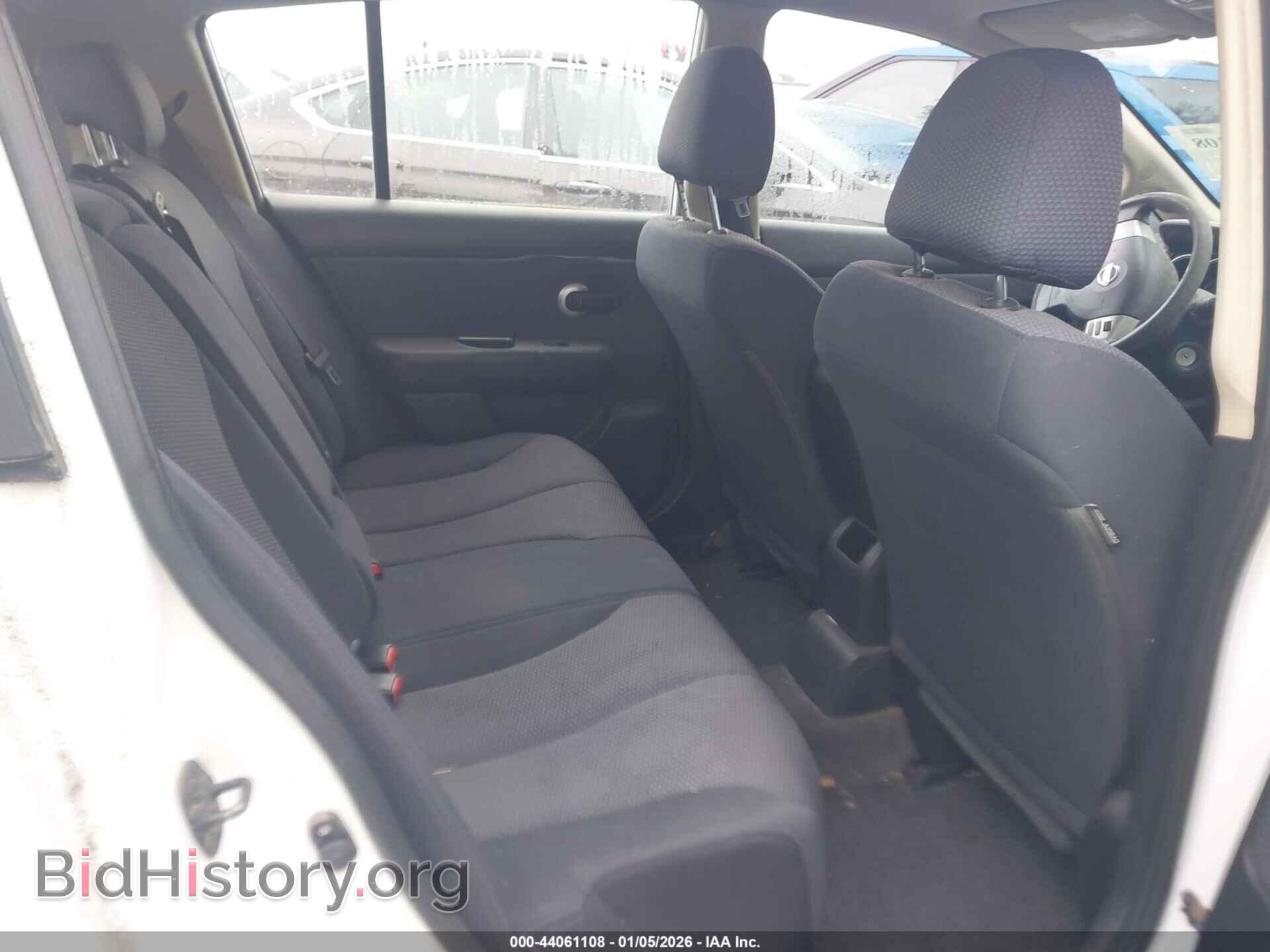 2009 NISSAN VERSA - VIN: 3N1BC13EX9L388810 - Фото 8