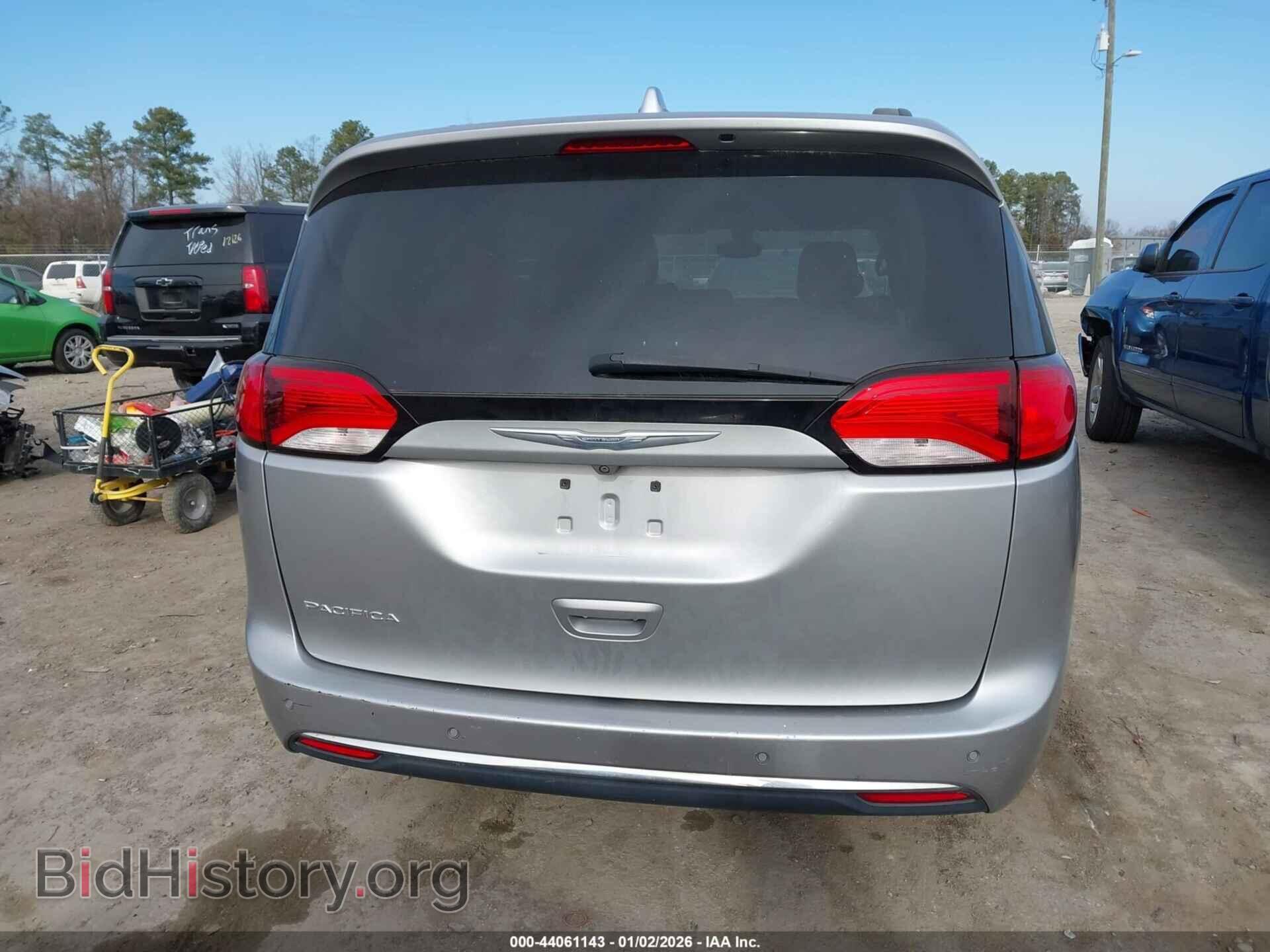 2017 CHRYSLER PACIFICA - VIN: 2C4RC1BG4HR598187 - Фото 16