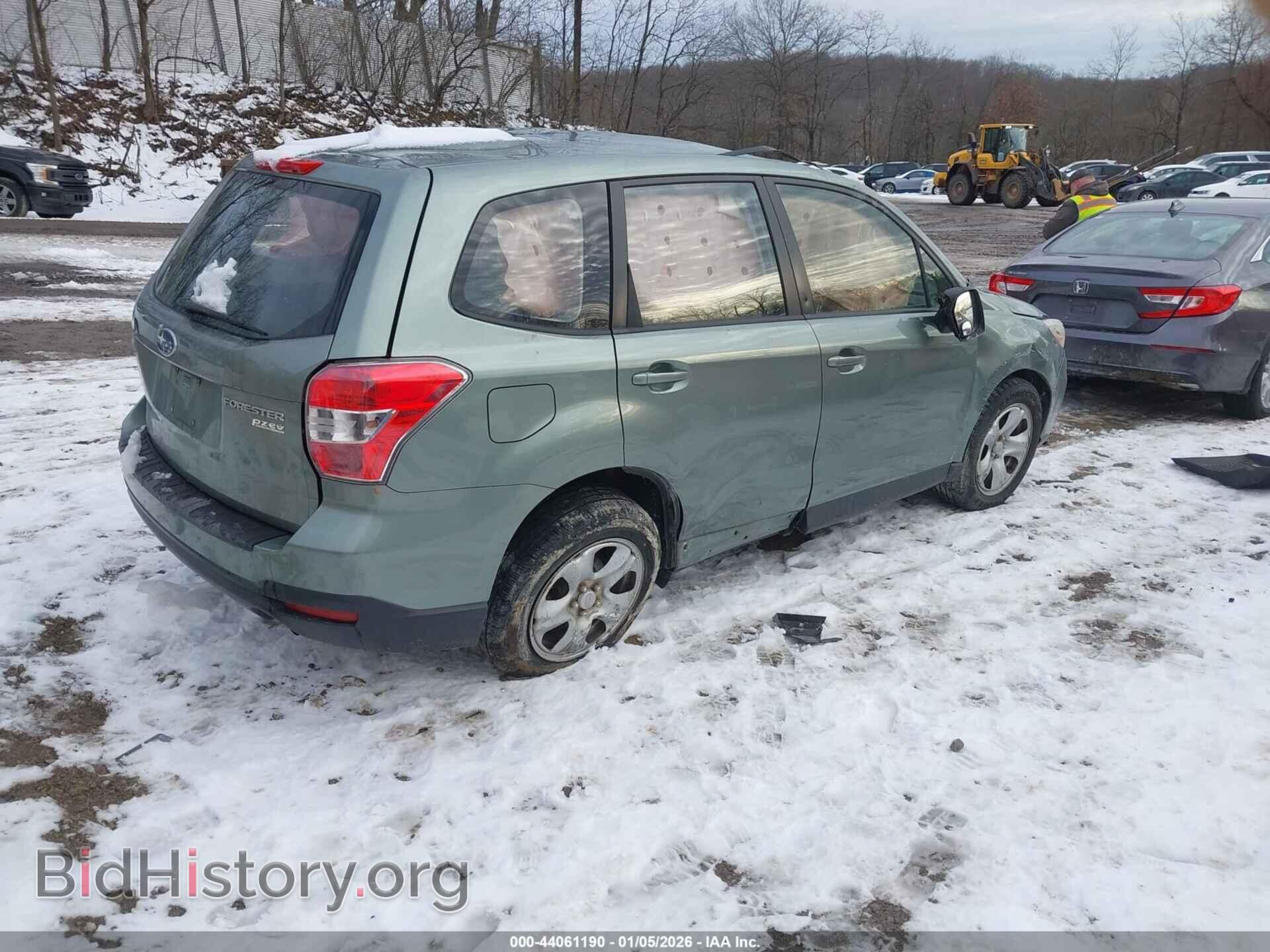 2014 SUBARU FORESTER - VIN: JF2SJAAC4EH473415 - Фото 4