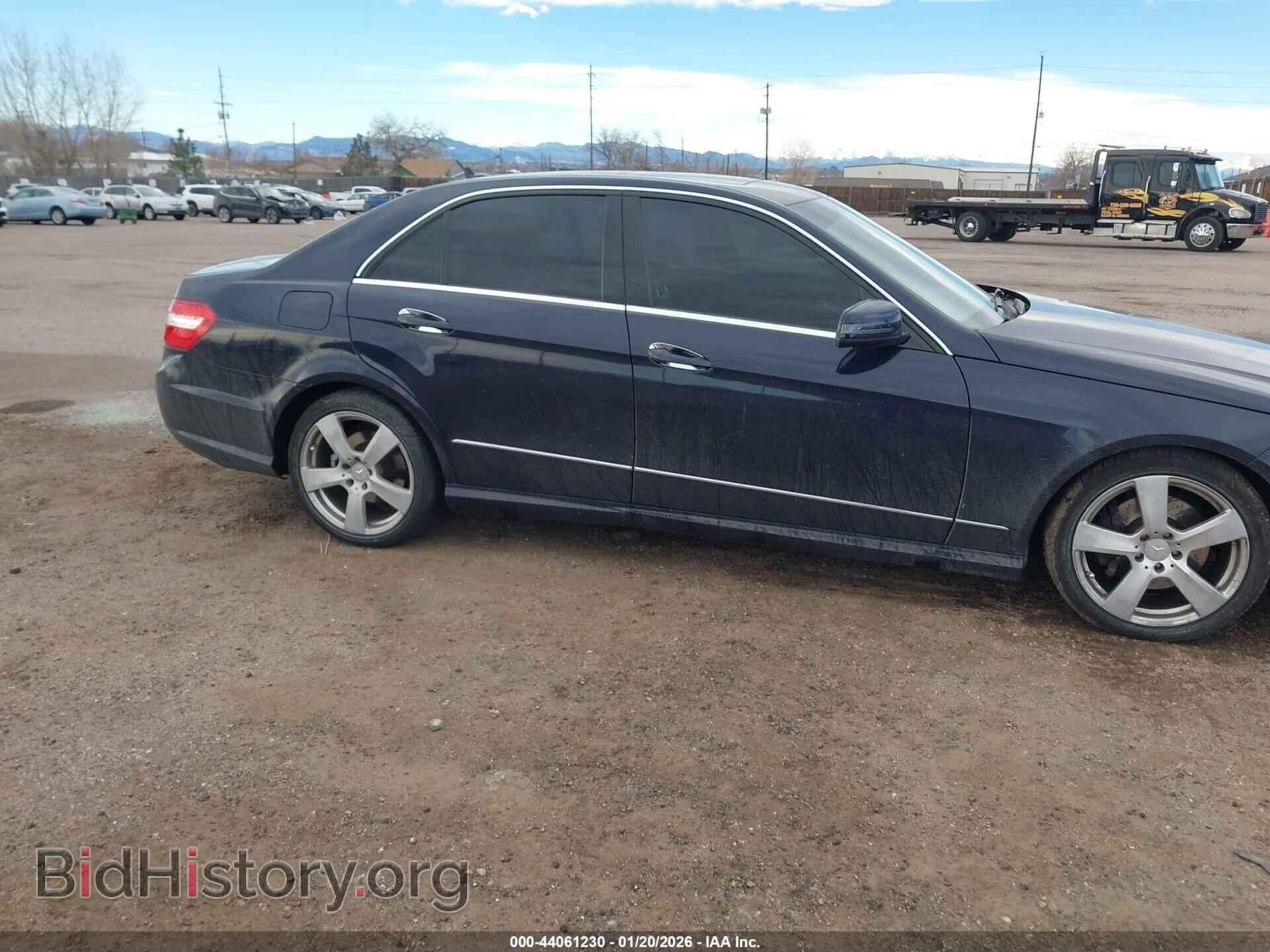 Photo WDDHF8HB0BA423489 - MERCEDES-BENZ E 350 2011