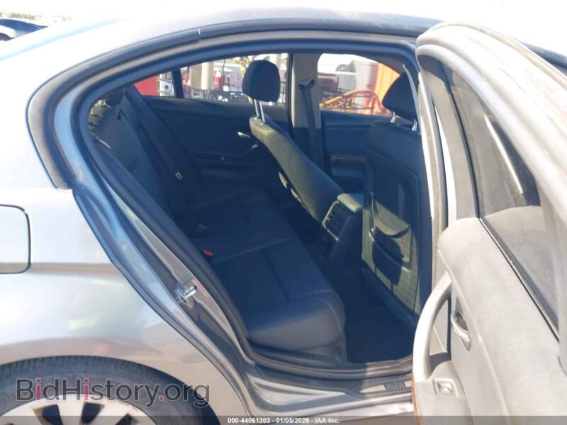 2009 BMW 328I (VIN WBAPH53589A434022) — фото 8 из 12