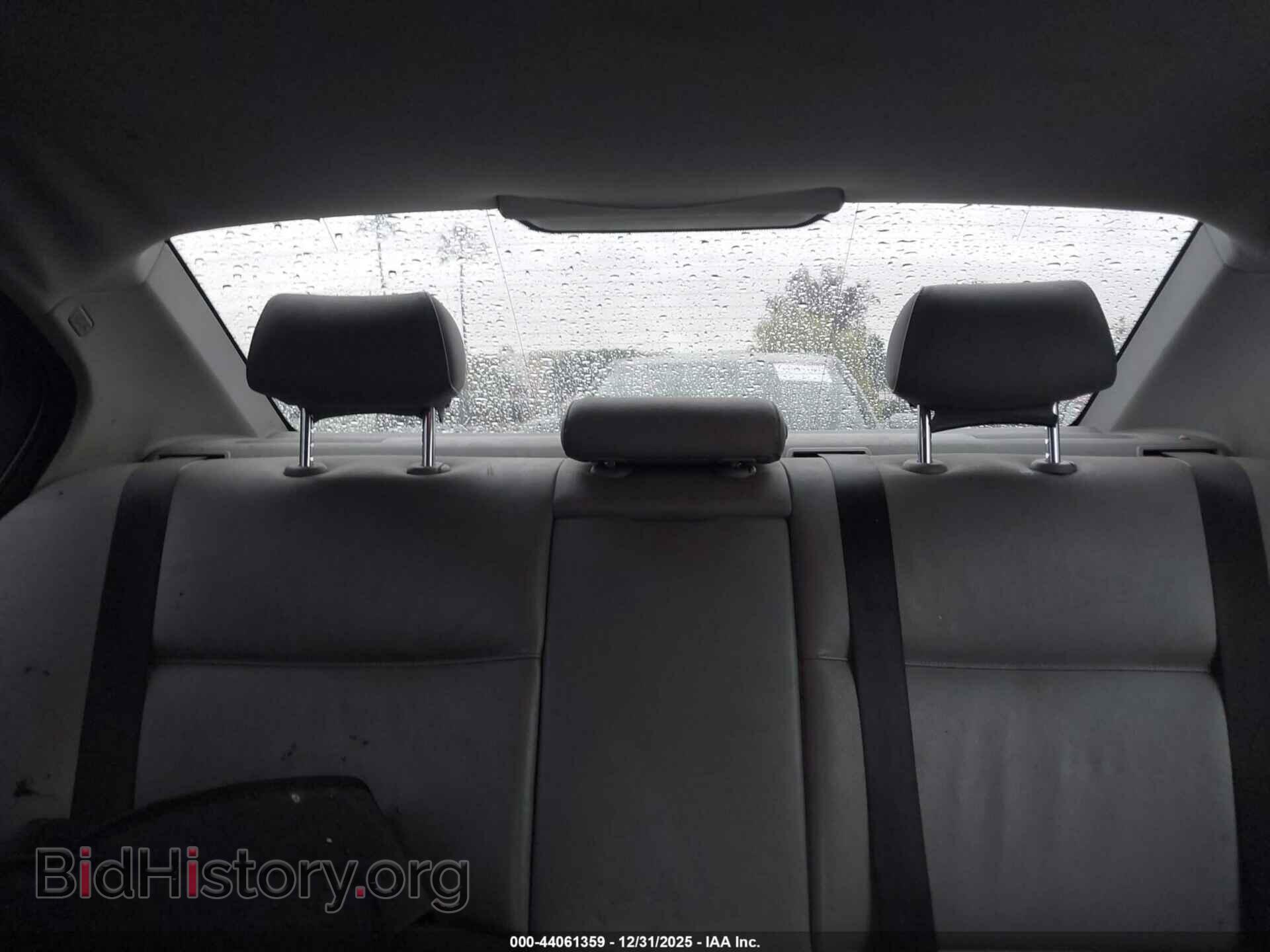 2007 BMW 328I - VIN: WBAVA33507KX70528 - Фото 8