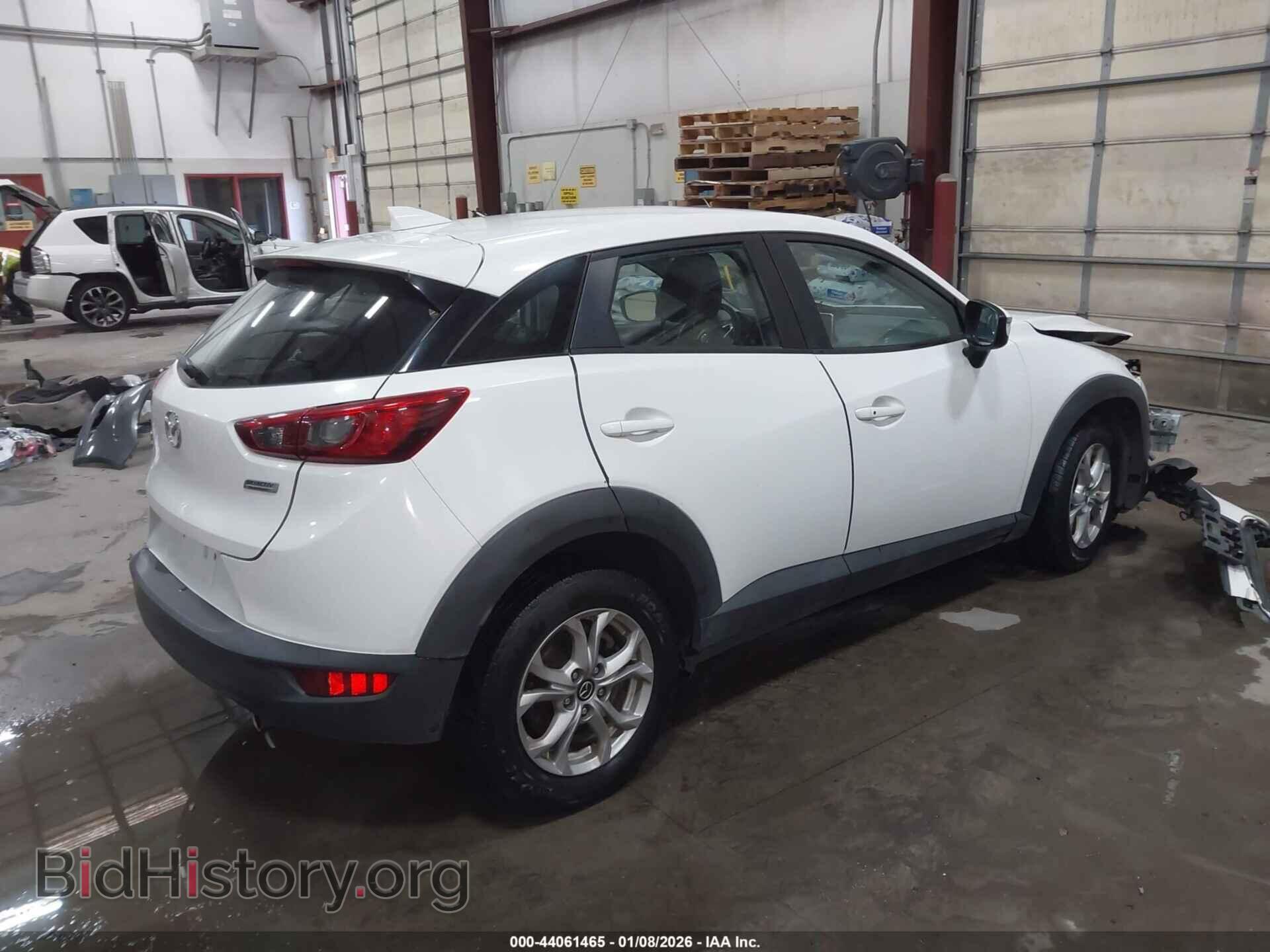 2016 MAZDA CX-3 - VIN: JM1DKBC79G0110779 - Фото 4