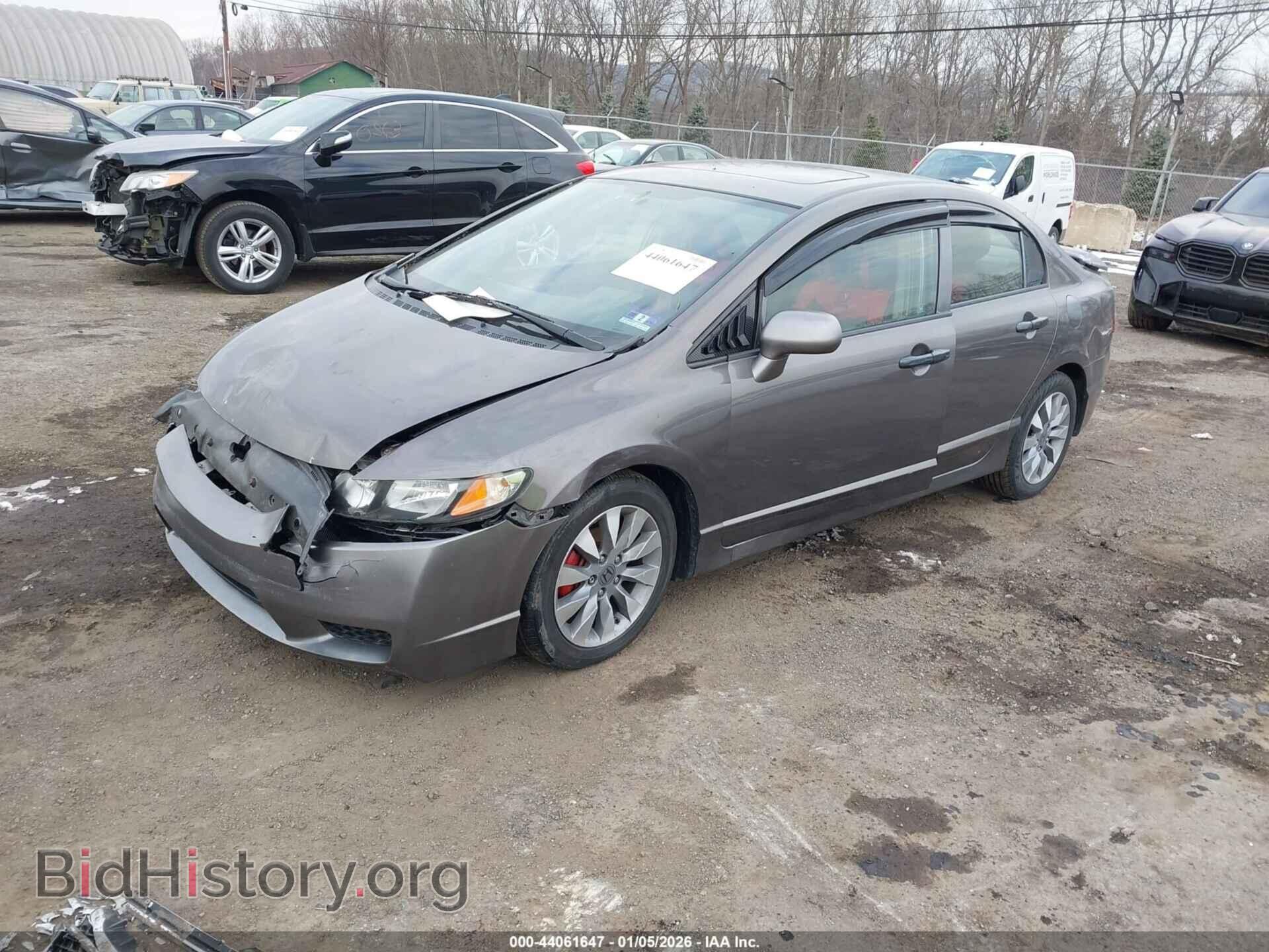 2011 HONDA CIVIC - VIN: 19XFA1F83BE020165 - Фото 2
