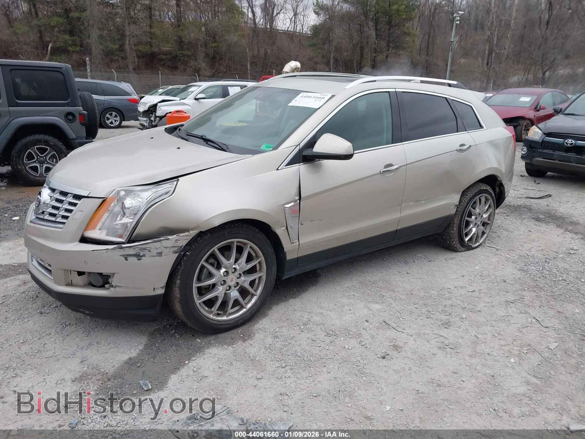 2014 CADILLAC SRX - VIN: 3GYFNCE3XES596115 - Photo 2