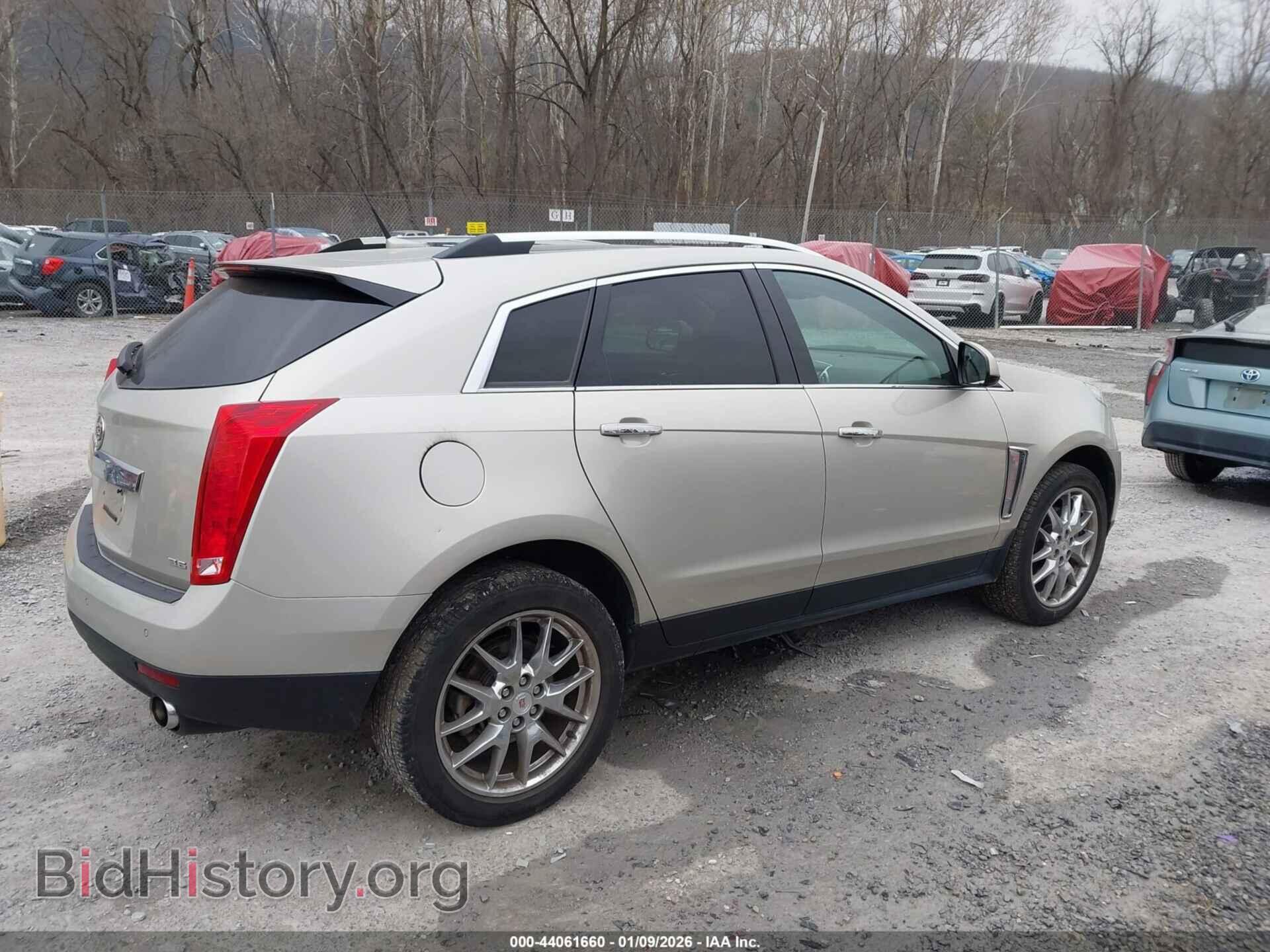 2014 CADILLAC SRX - VIN: 3GYFNCE3XES596115 - Photo 4