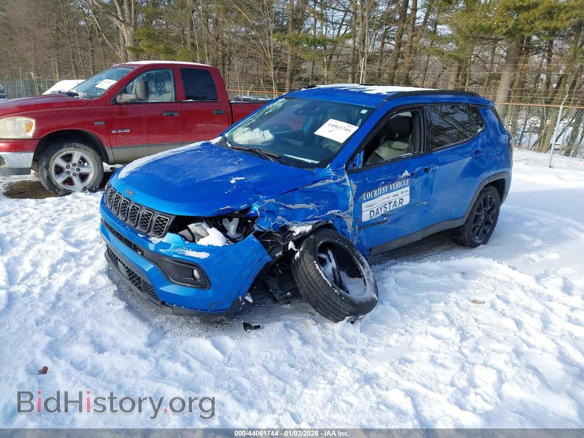 2025 JEEP COMPASS - VIN: 3C4NJDBN0ST528422 - Фото 2