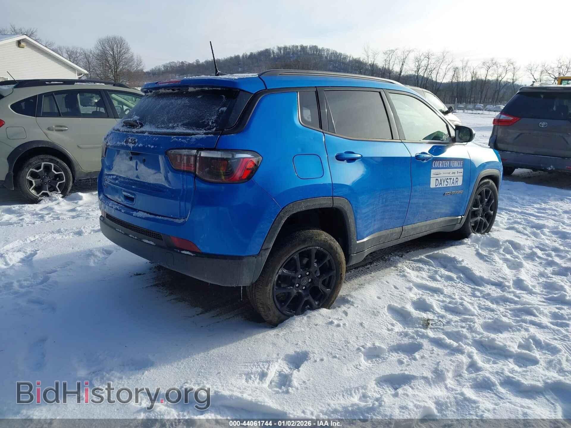 2025 JEEP COMPASS - VIN: 3C4NJDBN0ST528422 - Фото 4