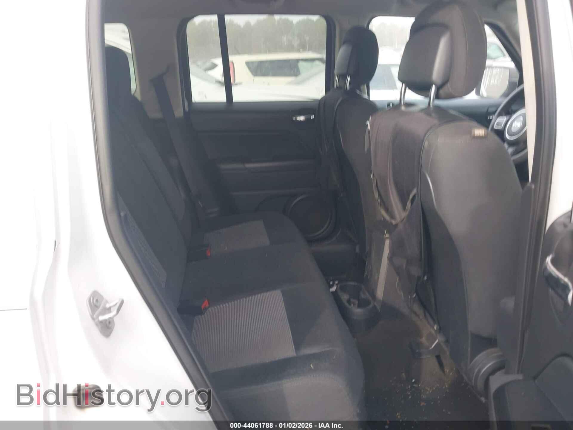 2015 JEEP PATRIOT - VIN: 1C4NJPBA4FD398414 - Фото 8