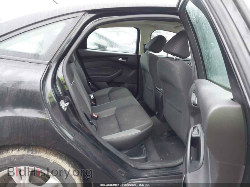 2014 Ford FOCUS (VIN 1FADP3F23EL312641) — photo 8 of 16