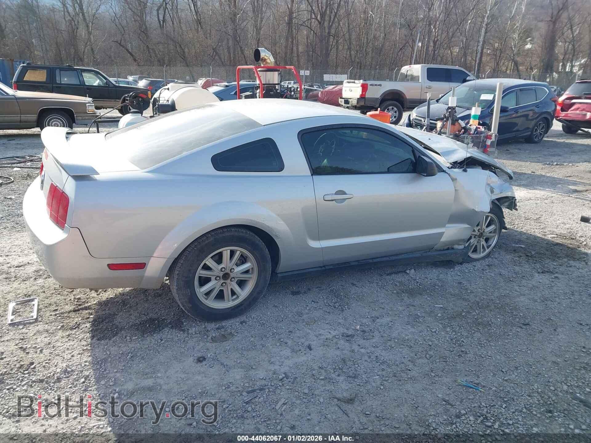 2006 FORD MUSTANG - VIN: 1ZVFT80N165188905 - Фото 4