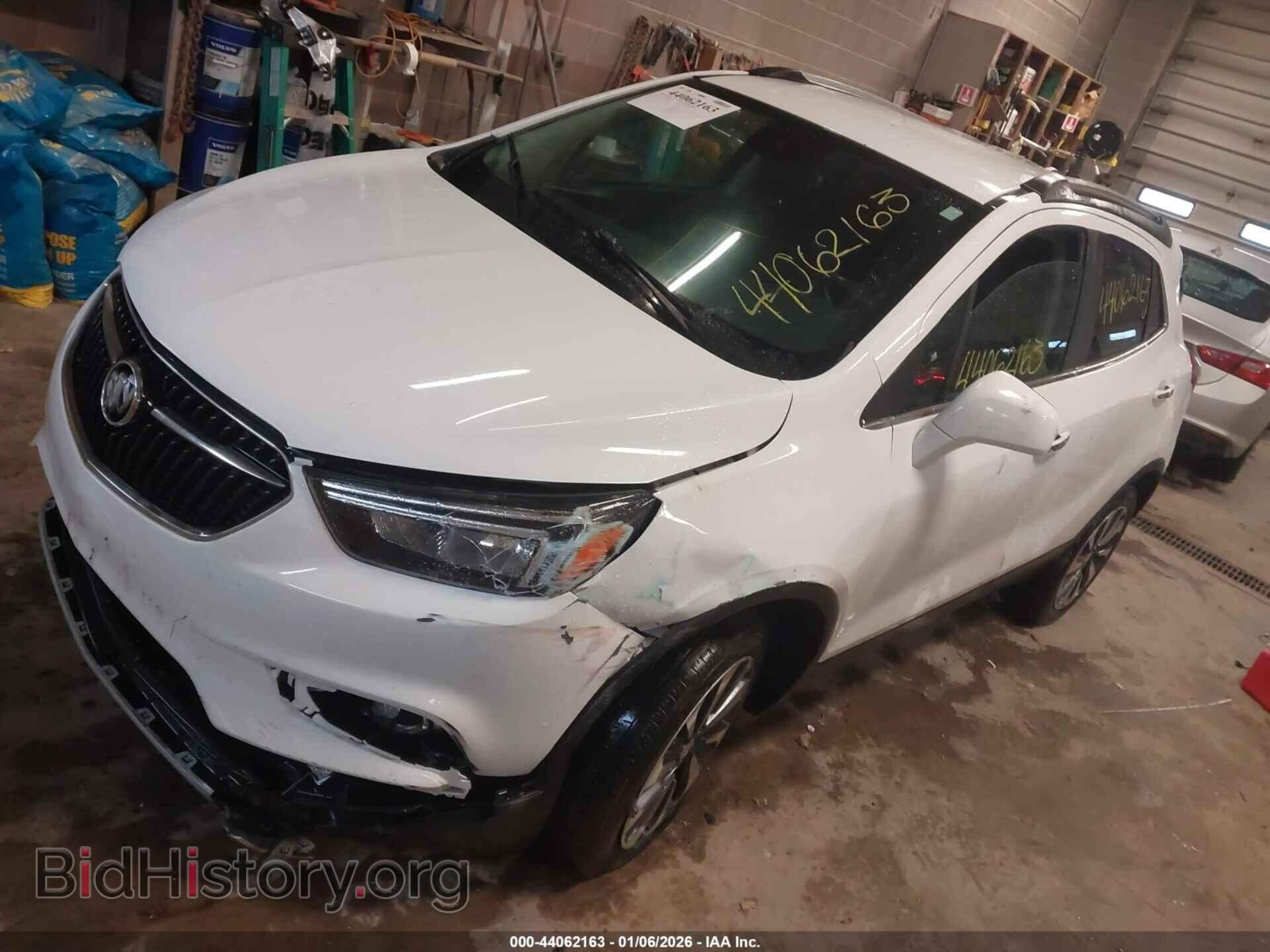 2022 BUICK ENCORE - VIN: KL4CJESM7NB554116 - Photo 2
