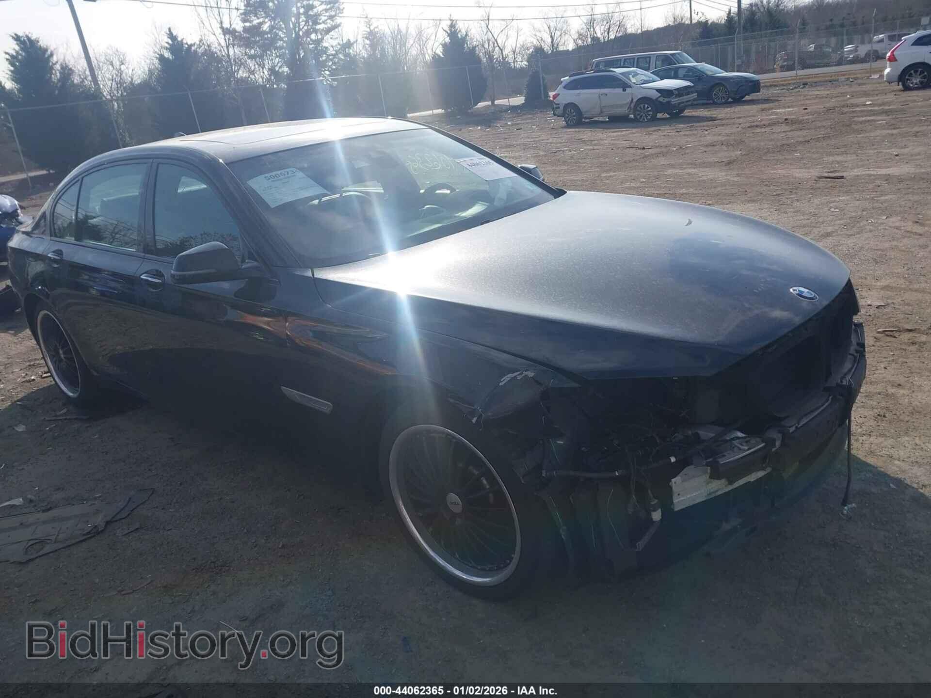 Фотография WBAYF8C5XFD655059 - BMW 750LI 2015
