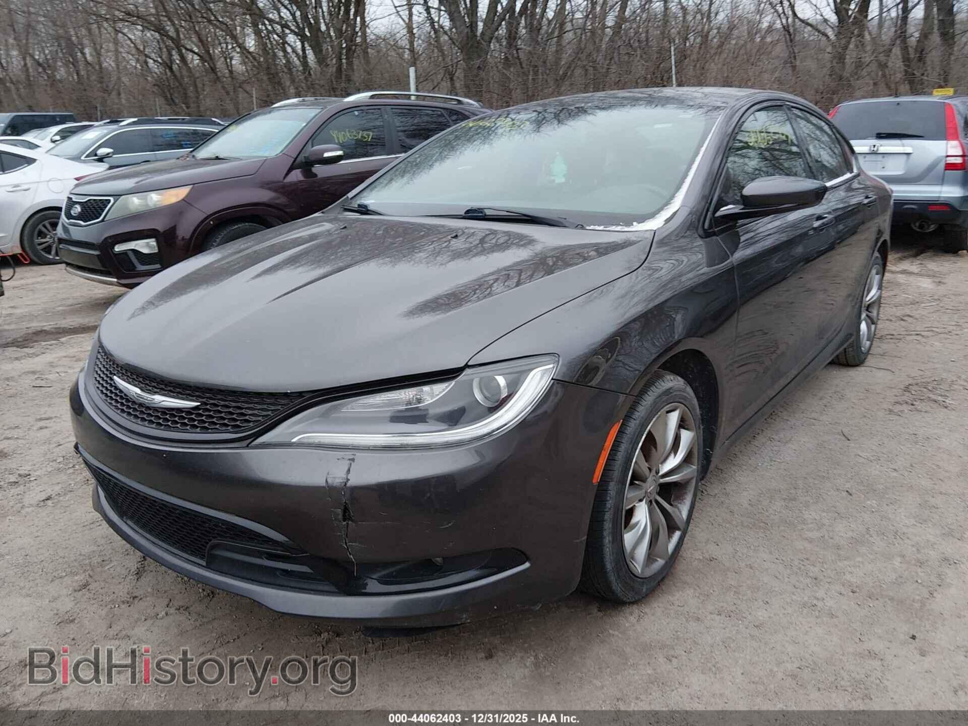 2016 CHRYSLER 200 - VIN: 1C3CCCBBXGN146380 - Фото 2