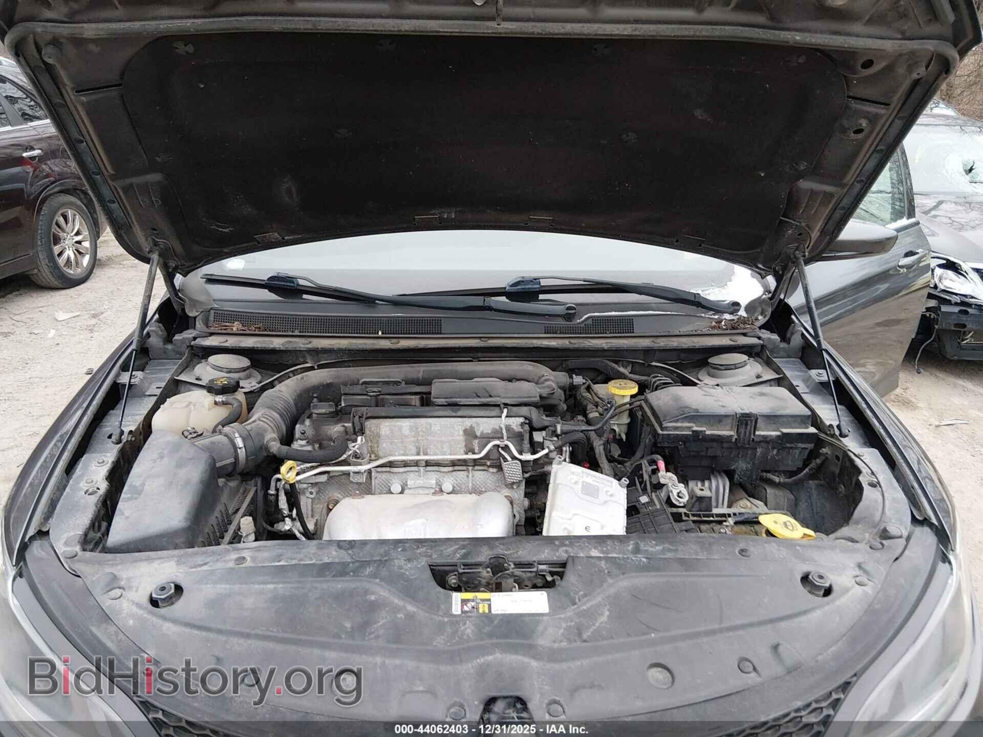 2016 CHRYSLER 200 - VIN: 1C3CCCBBXGN146380 - Фото 10