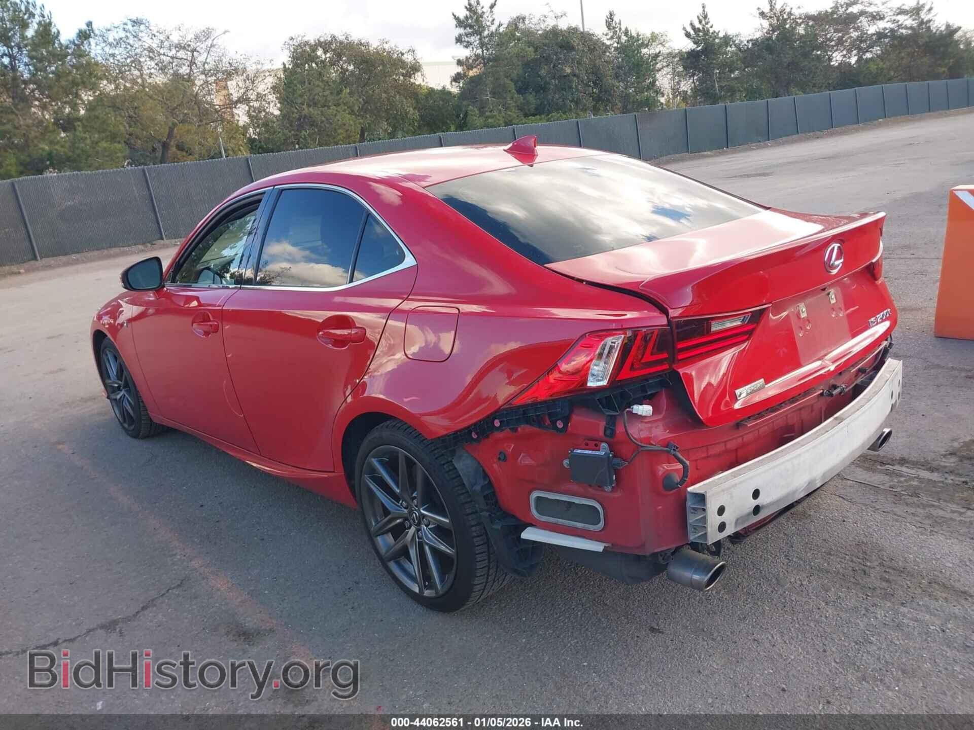 2016 LEXUS IS 200T - VIN: JTHBA1D22G5016381 - Photo 3
