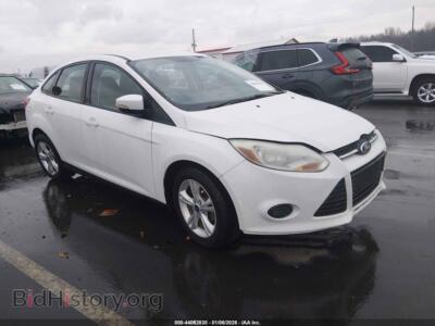 2014 Ford FOCUS SE, белый — VIN 1FADP3F29EL215217, IAAI