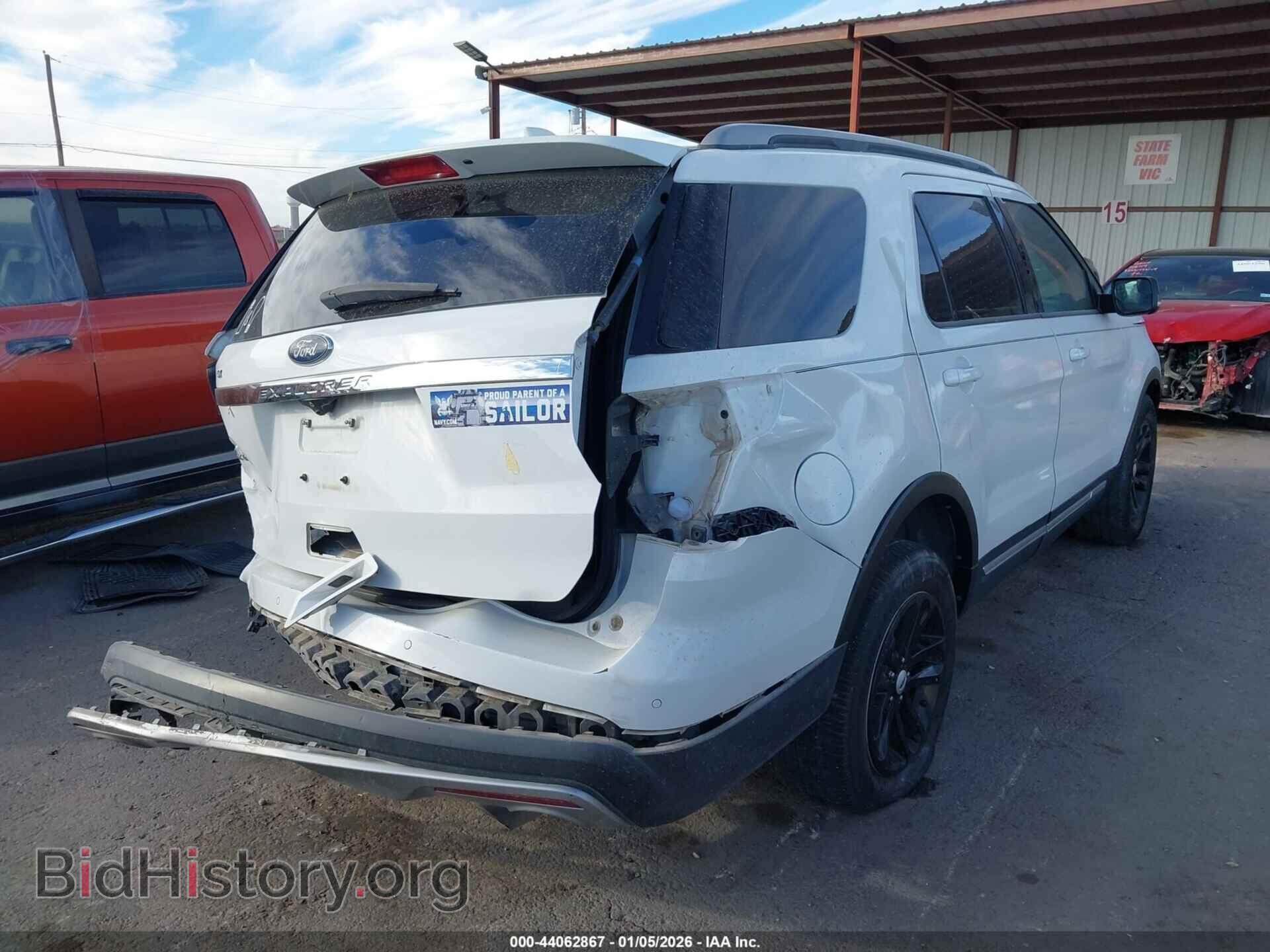 2017 FORD EXPLORER - VIN: 1FM5K7D85HGD16811 - Photo 4