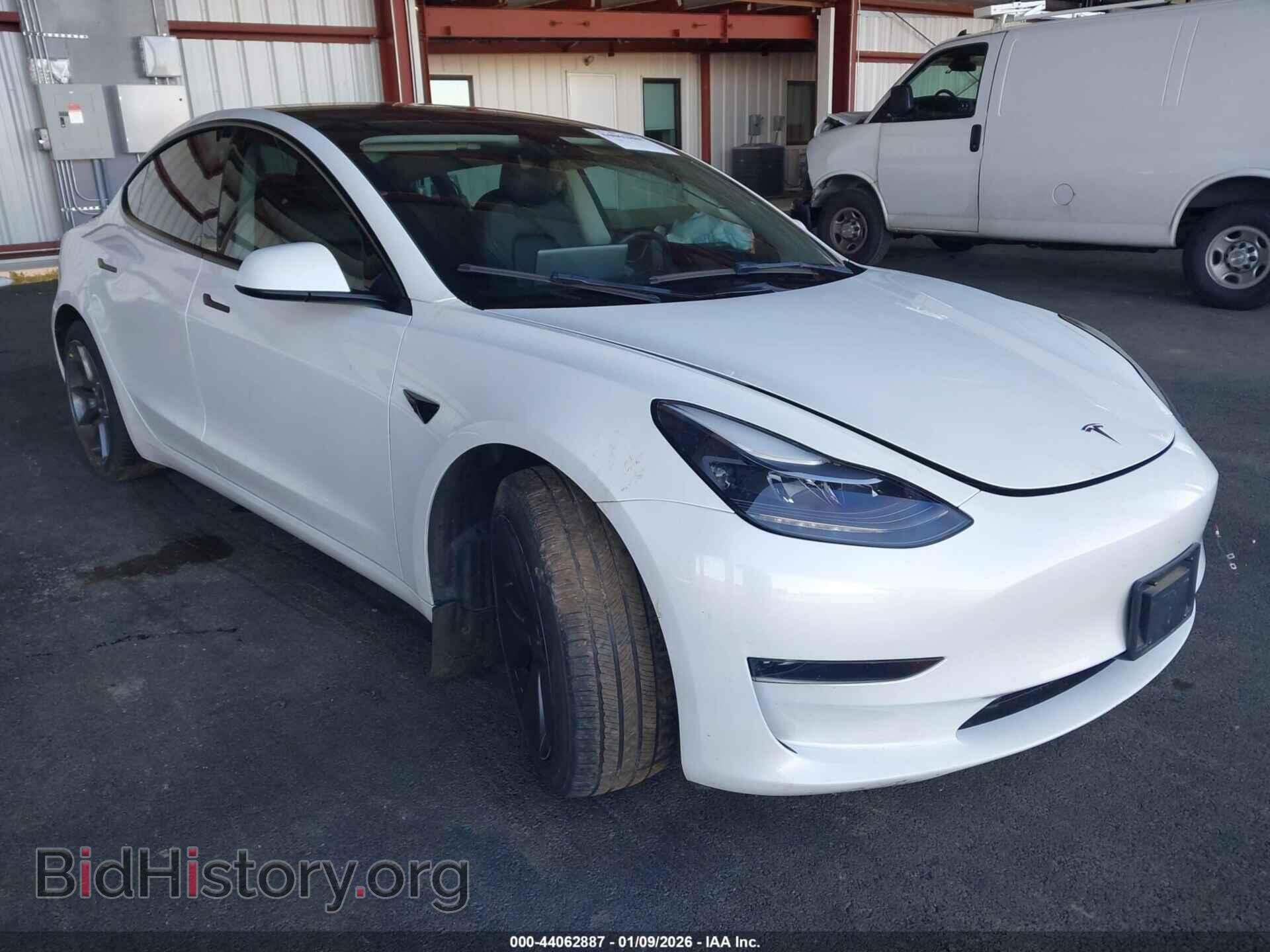 Фотография 5YJ3E1EA1PF452668 - TESLA MODEL 3 2023
