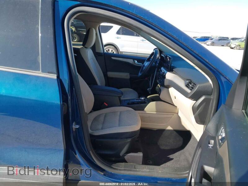 2020 Ford ESCAPE (VIN 1FMCU0G69LUA41005) — фото 5 из 18