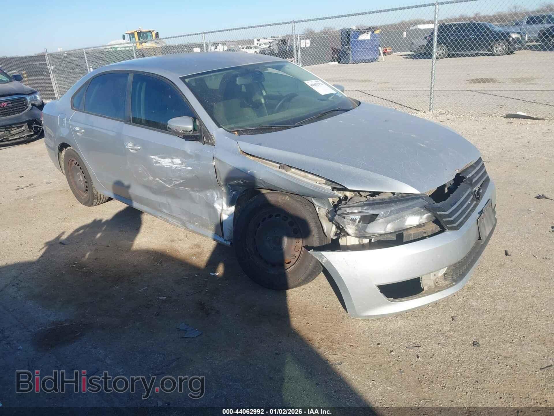 Фотография 1VWAP7A32DC134012 - VOLKSWAGEN PASSAT 2013
