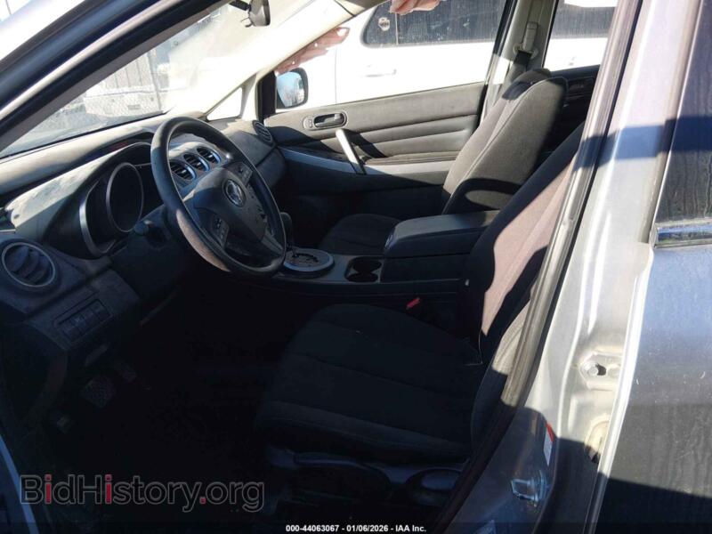 2011 Mazda CX-7 (VIN JM3ER2A53B0393178) — фото 5 из 16