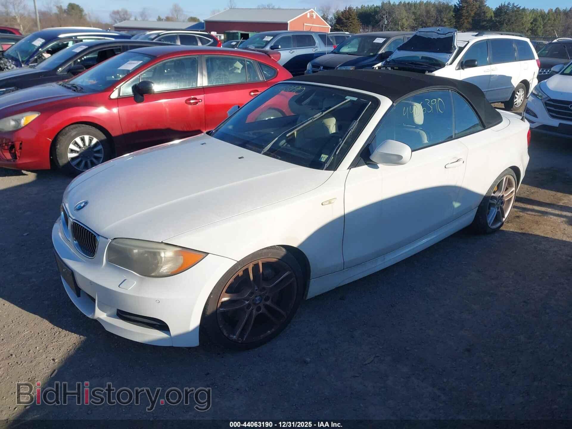2012 BMW 135I - VIN: WBAUN7C52CVM25677 - Фото 2