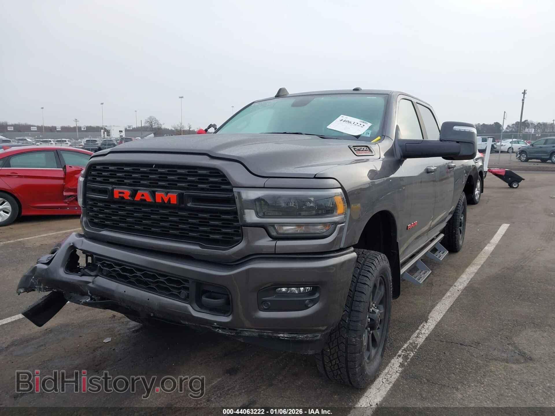 2024 RAM 2500 - VIN: 3C6UR5DJ6RG181404 - Фото 2