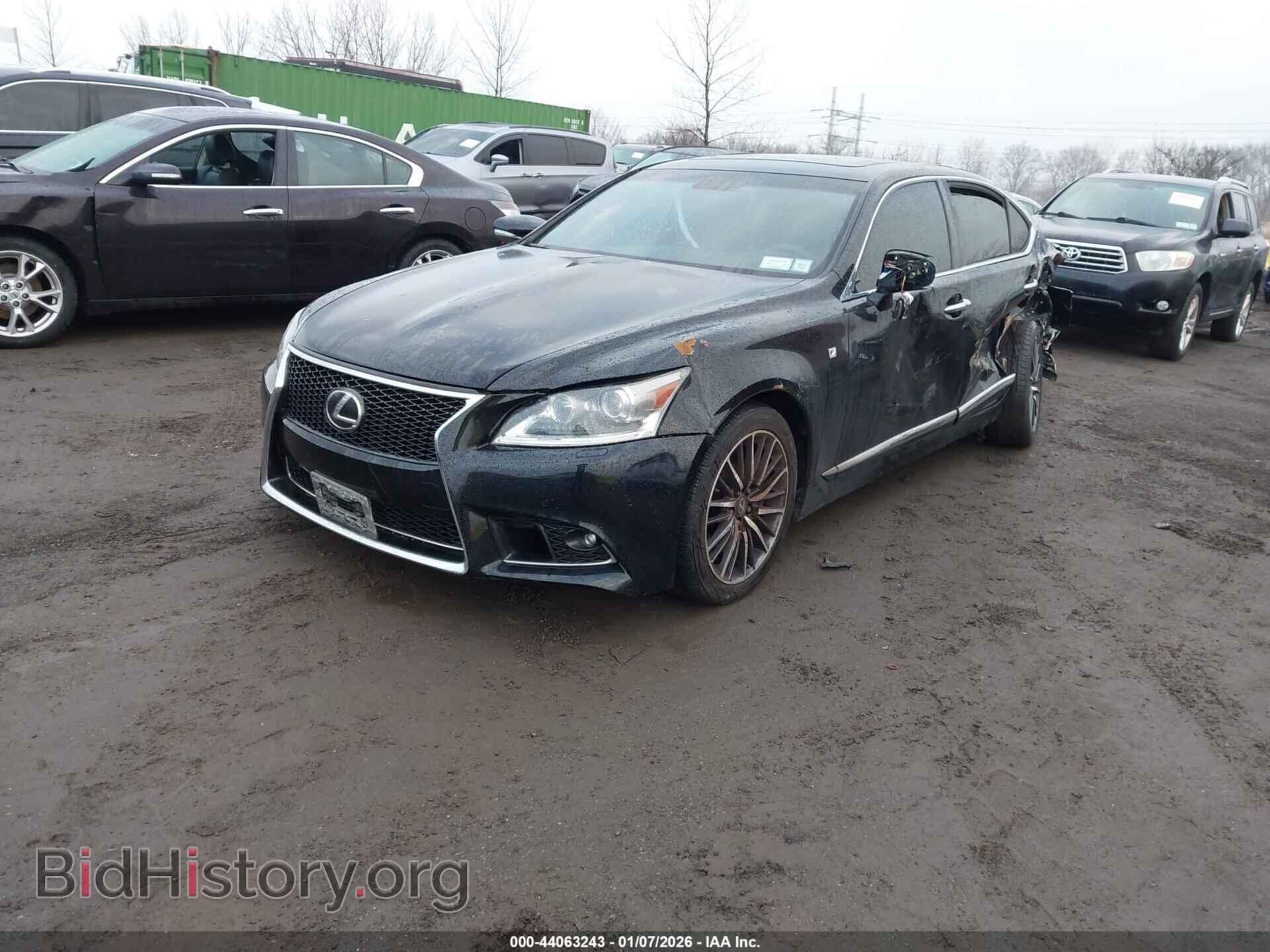2014 LEXUS LS 460 - VIN: JTHCL5EF1E5022631 - Photo 2