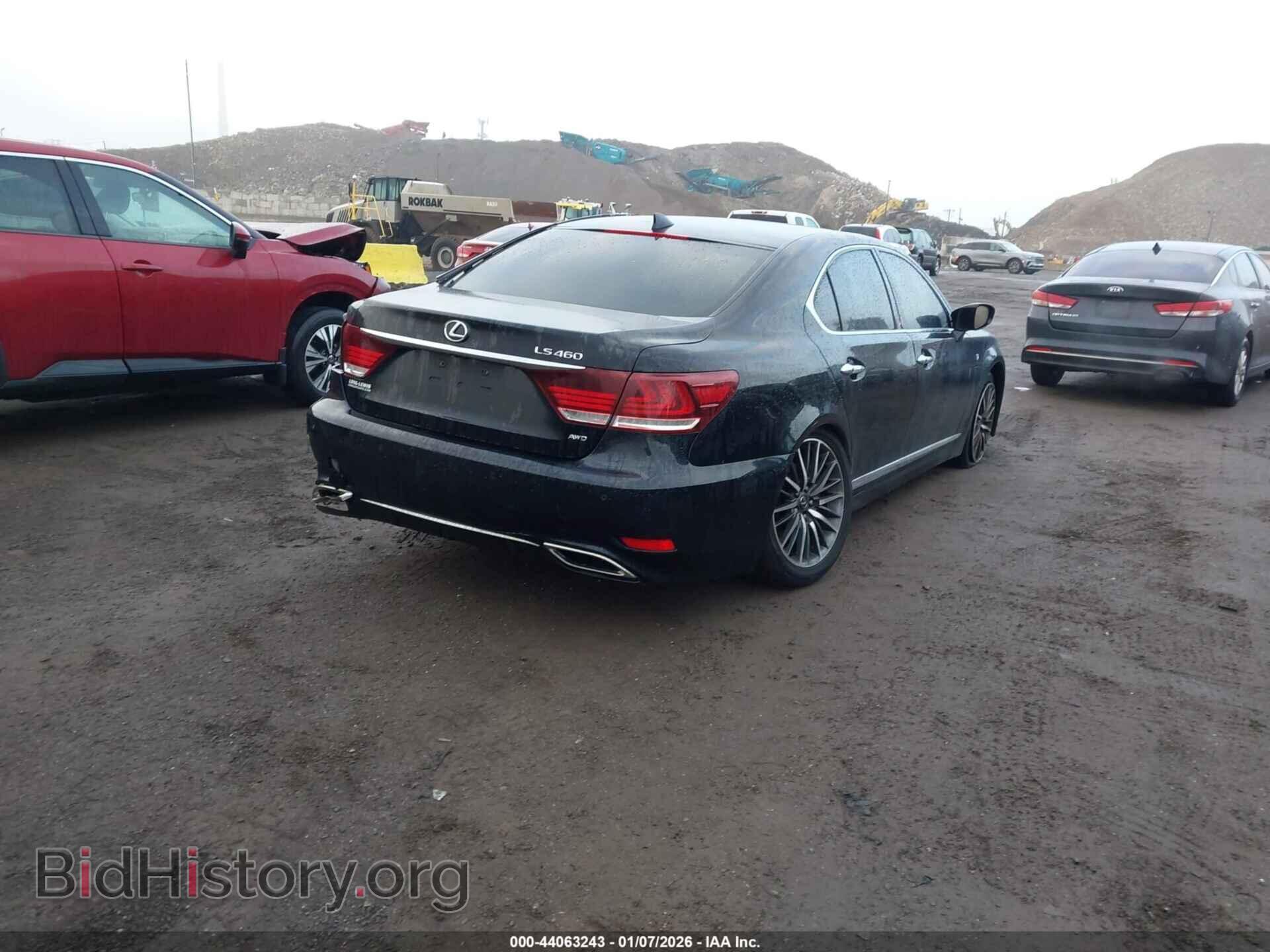 2014 LEXUS LS 460 - VIN: JTHCL5EF1E5022631 - Photo 4