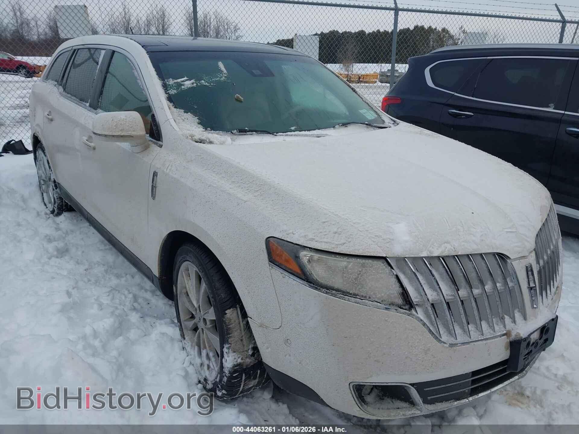 Photo 2LMHJ5ATXCBL50633 - LINCOLN MKT 2012