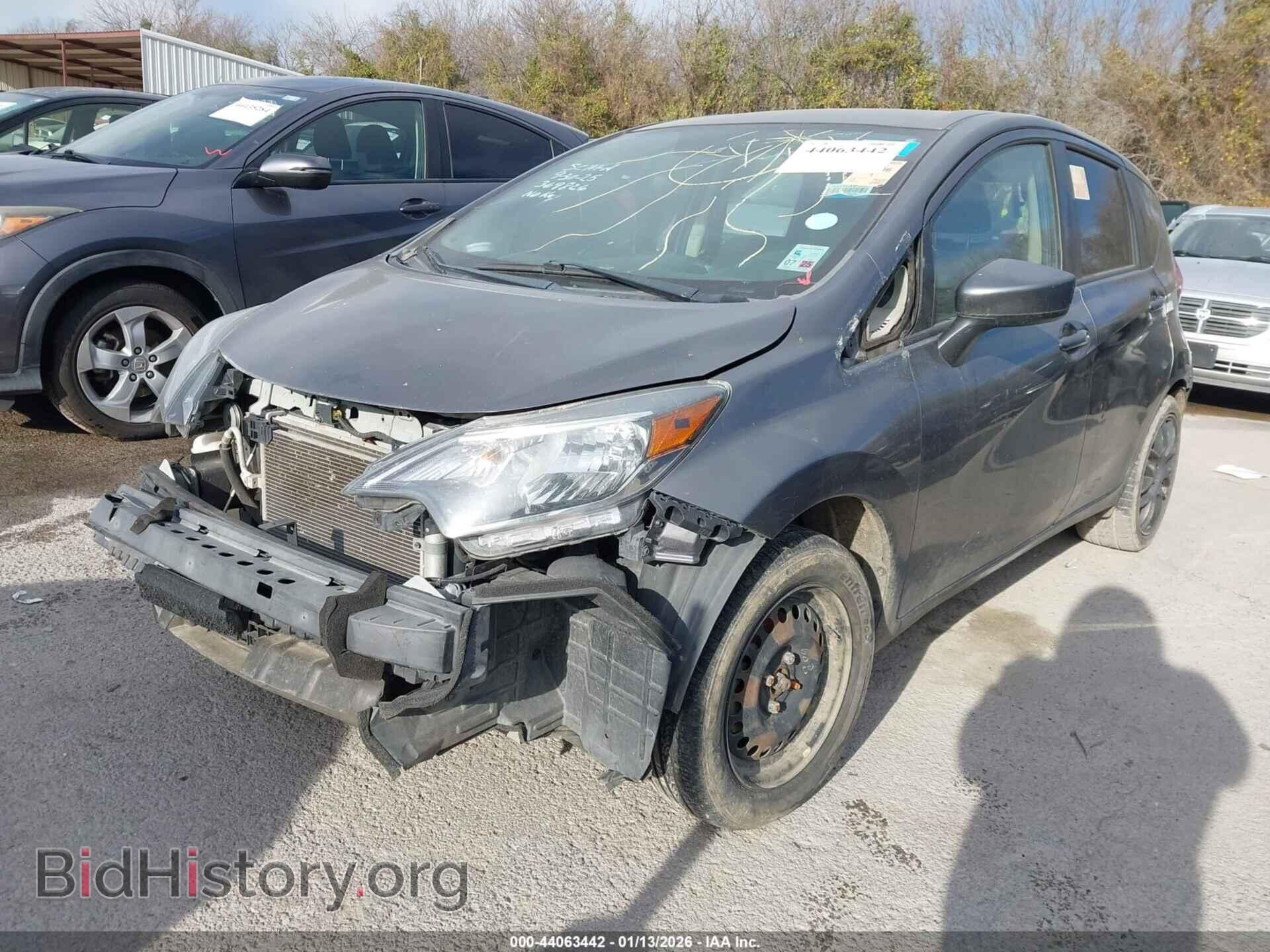 2018 NISSAN VERSA NOTE - VIN: 3N1CE2CP4JL369826 - Фото 2