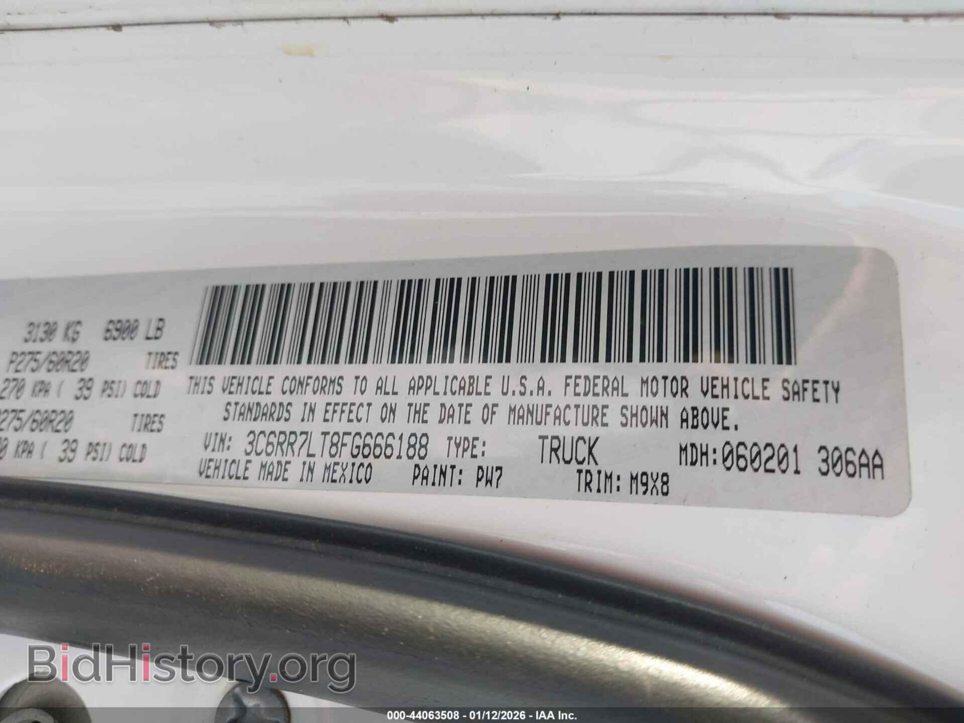 2015 RAM 1500 - VIN: 3C6RR7LT8FG666188 - Фото 9