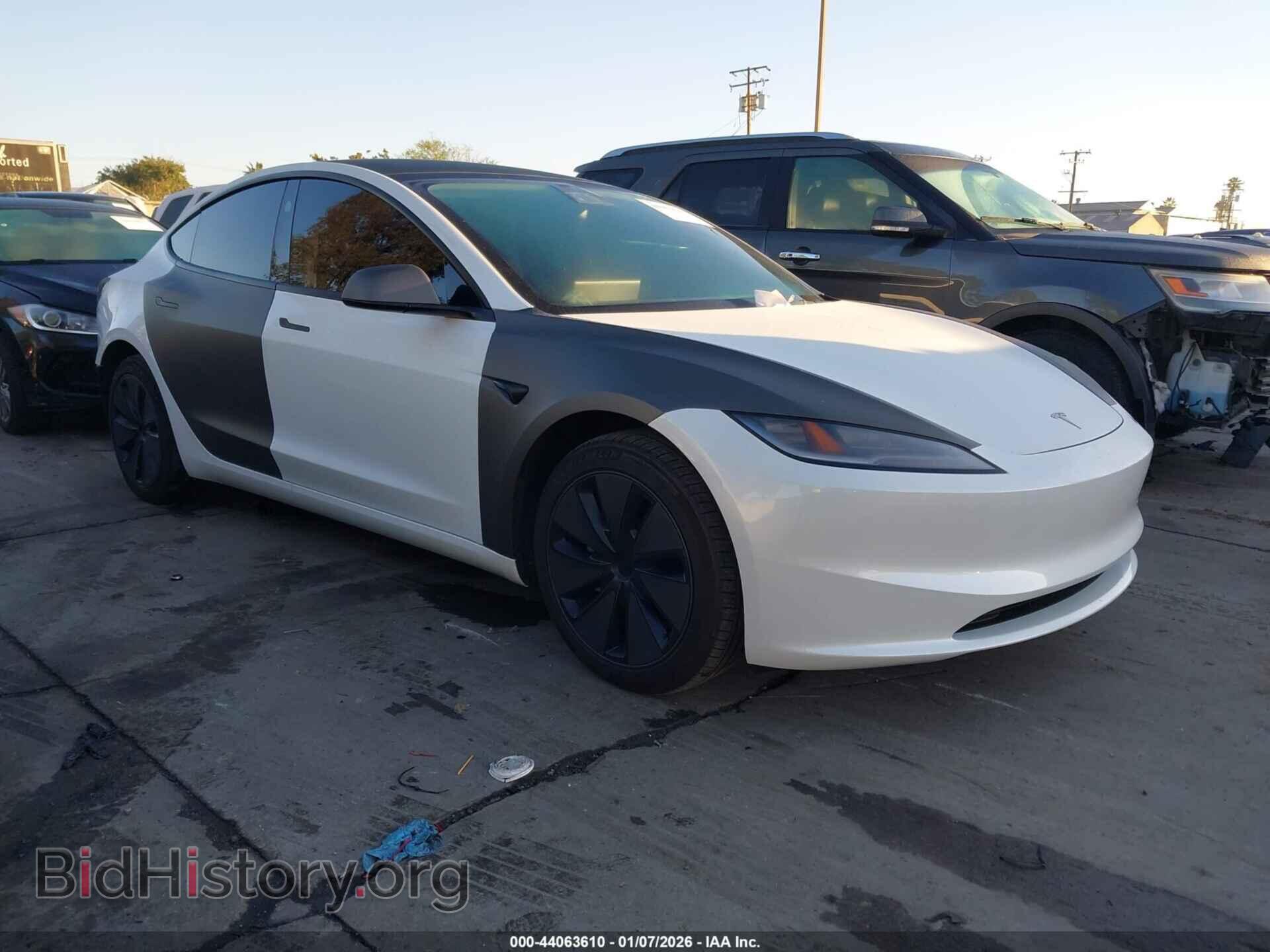 Photo 5YJ3E1EA1RF827798 - TESLA MODEL 3 2024