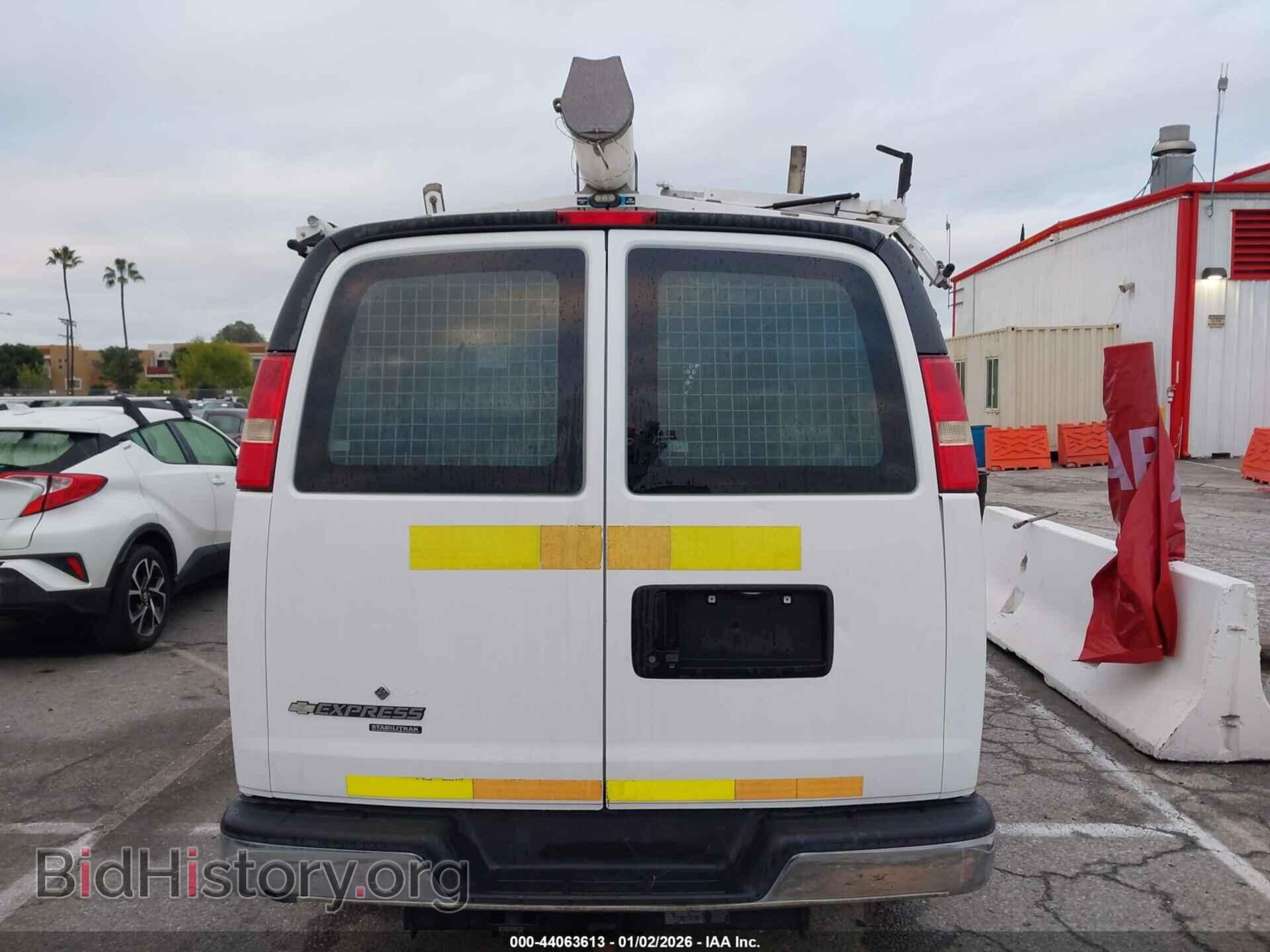 2014 CHEVROLET EXPRESS 2500 - VIN: 1GCWGFCB2E1136654 - Фото 16