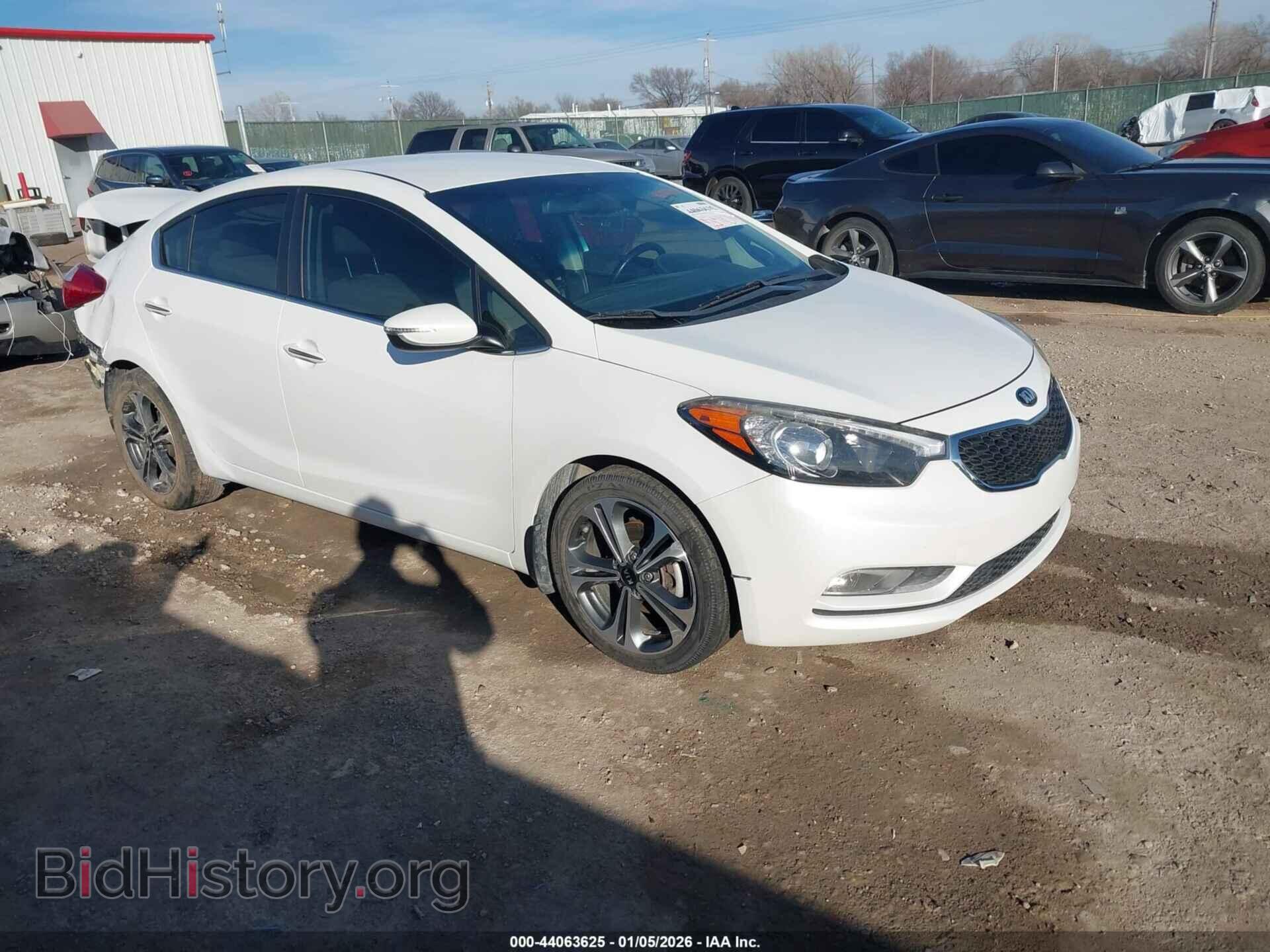 Фотография KNAFX4A8XE5194772 - KIA FORTE 2014