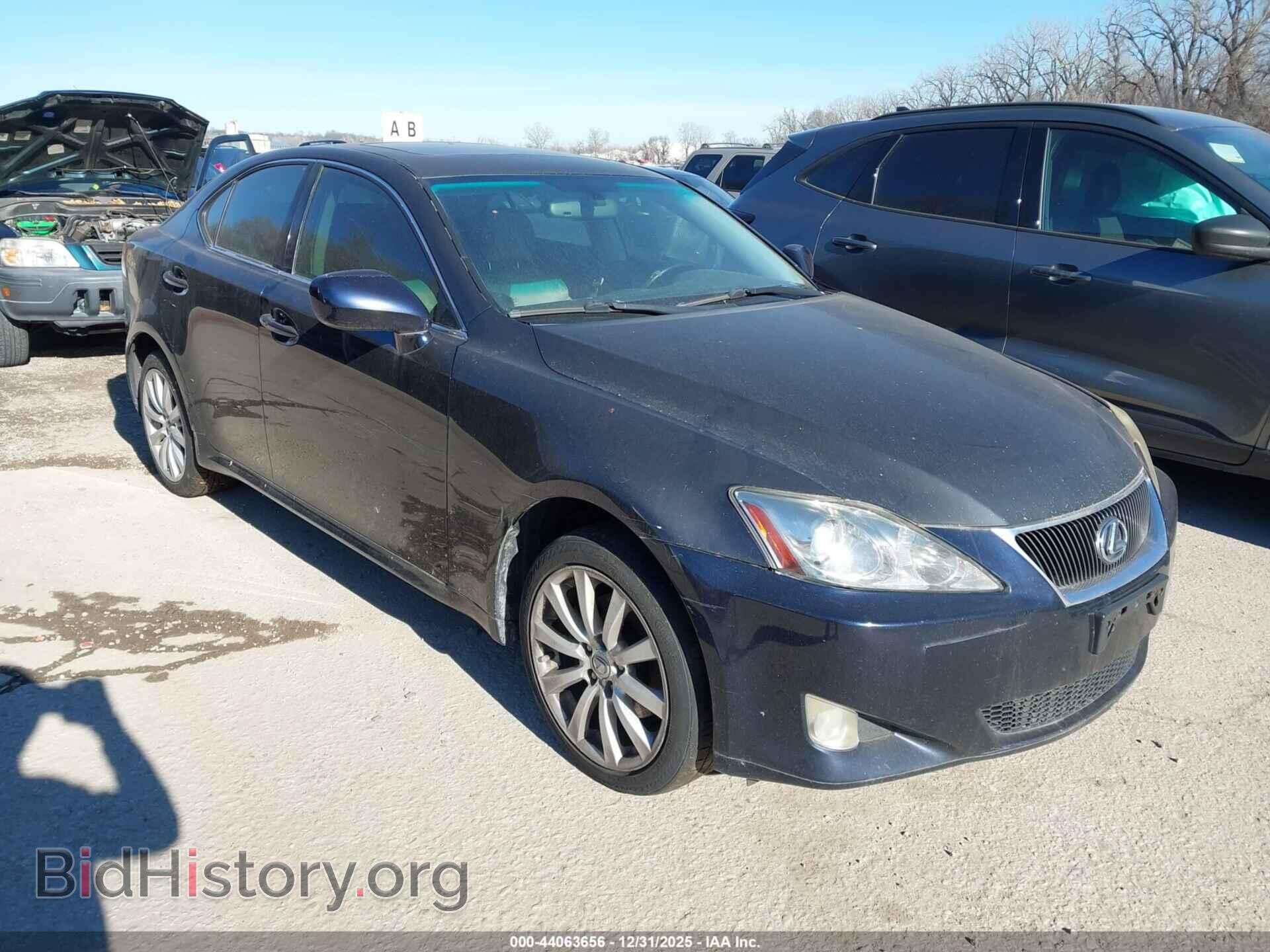 Photo JTHCK262X72014464 - LEXUS IS 250 2007