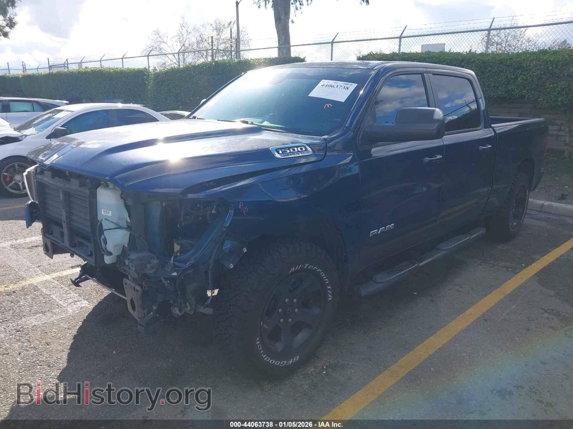 2019 RAM 1500 - VIN: 1C6SRFMT6KN821204 - Фото 2