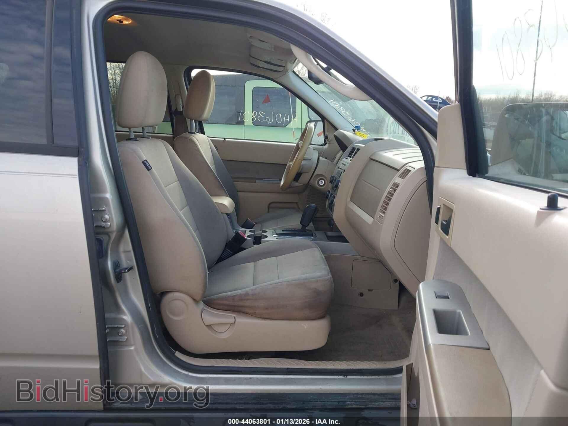 2011 FORD ESCAPE - VIN: 1FMCU0D7XBKB52041 - Фото 5