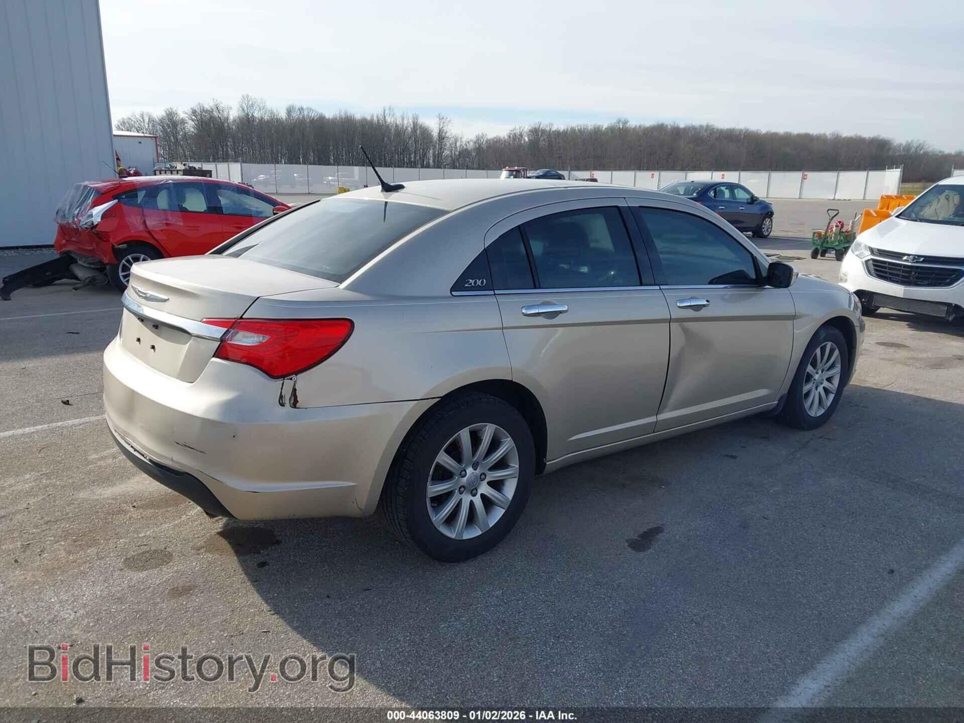 2014 CHRYSLER 200 - VIN: 1C3CCBCG4EN128717 - Фото 4