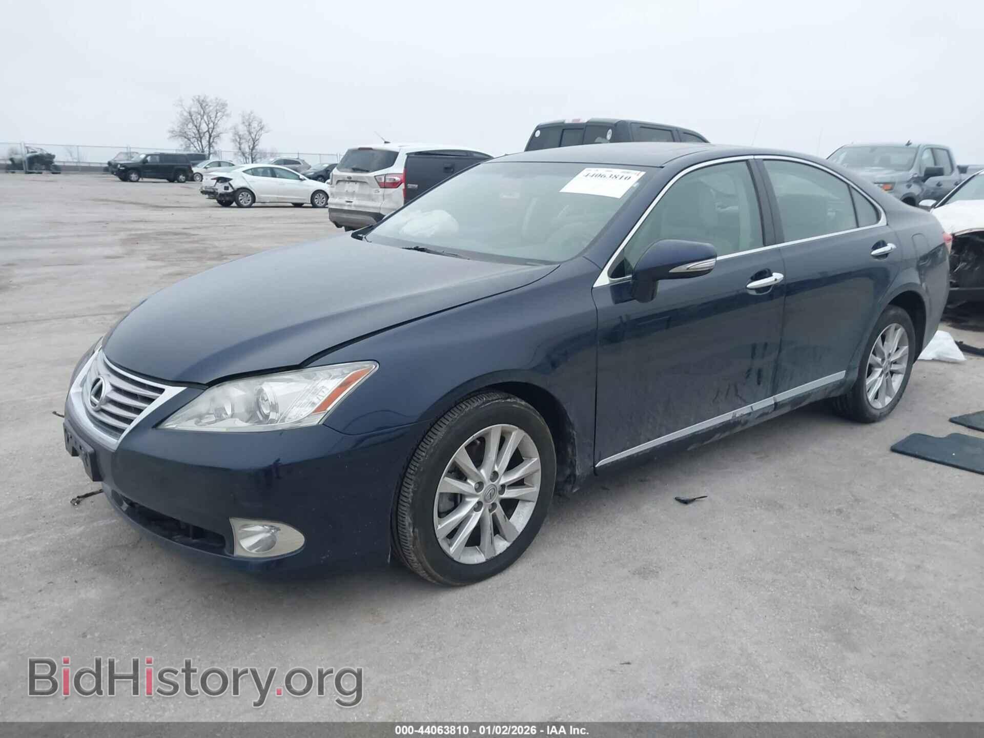 2011 LEXUS ES 350 - VIN: JTHBK1EG5B2440056 - Photo 2