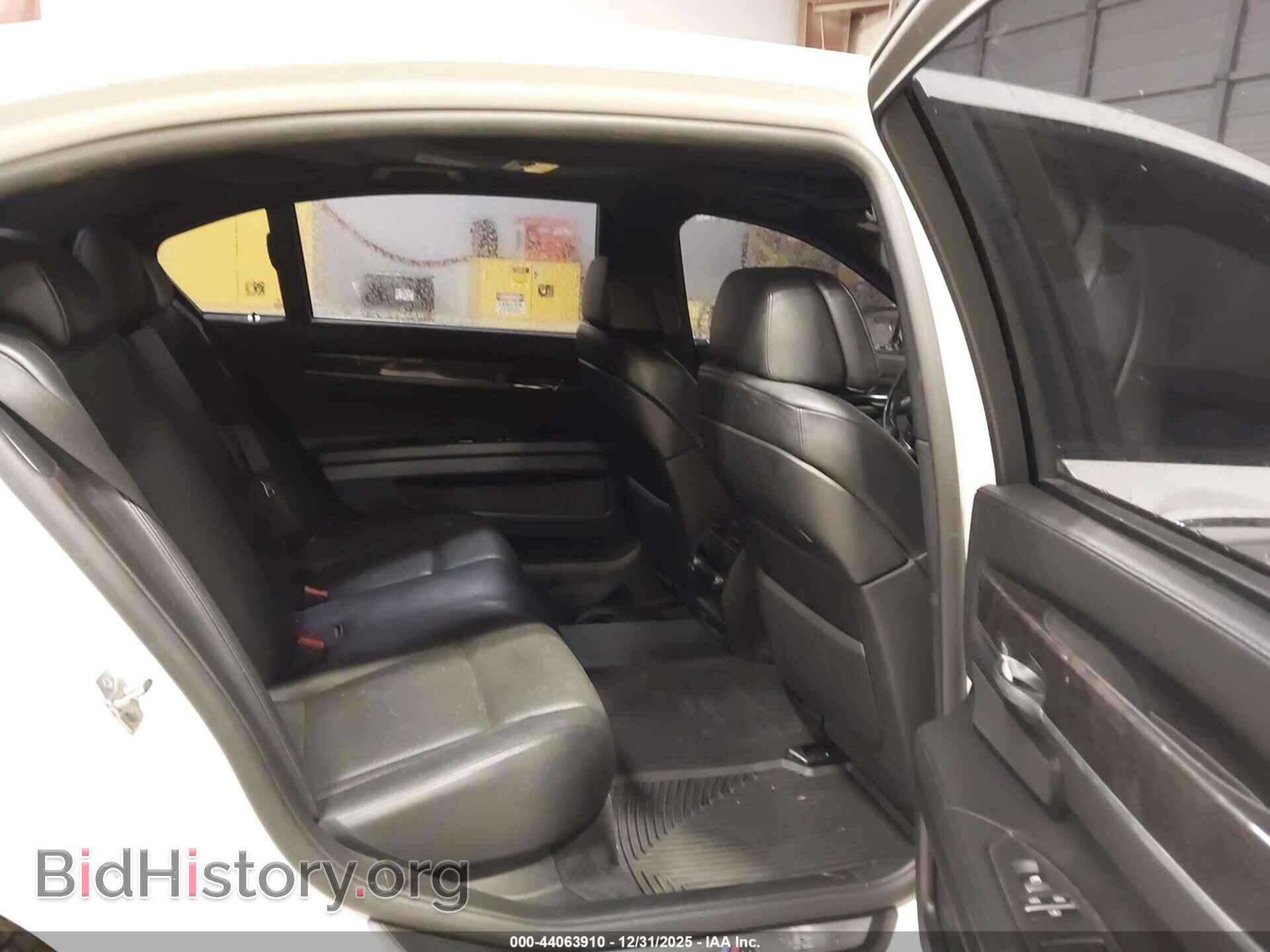 2012 BMW 750LI - VIN: WBAKB8C5XCC962735 - Фото 8