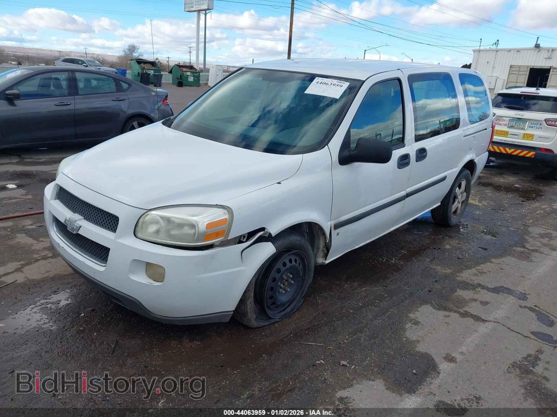 2008 CHEVROLET UPLANDER - VIN: 1GBDV13W58D122841 - Фото 2