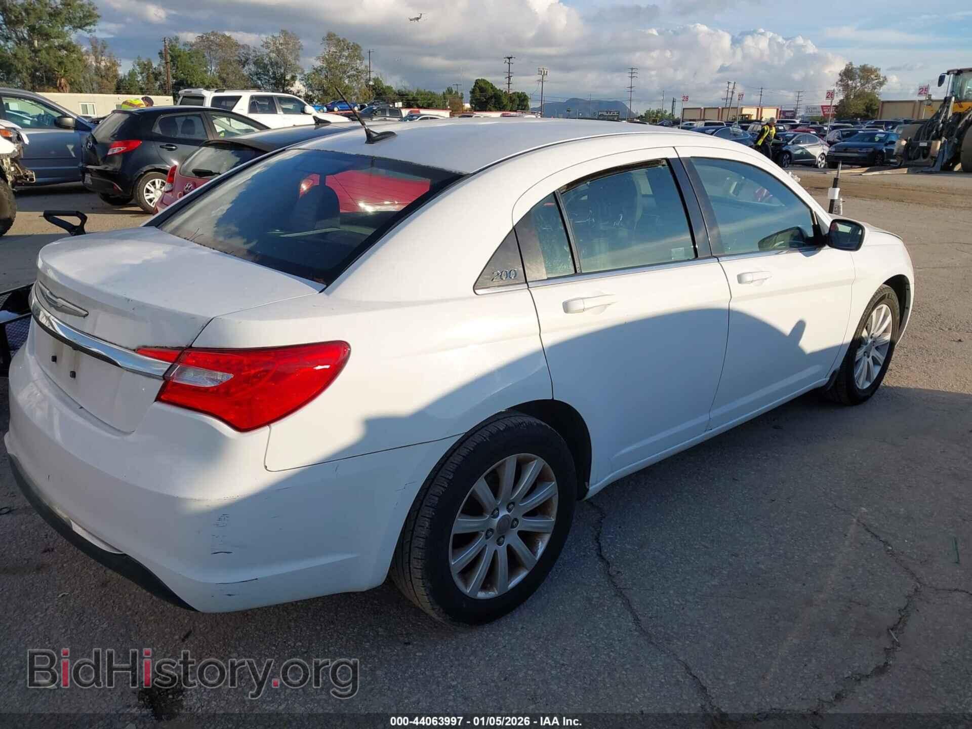 2012 CHRYSLER 200 - VIN: 1C3CCBBB6CN210337 - Фото 4