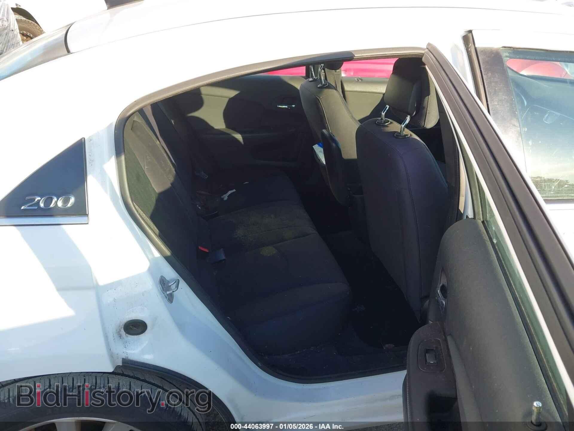 2012 CHRYSLER 200 - VIN: 1C3CCBBB6CN210337 - Фото 8