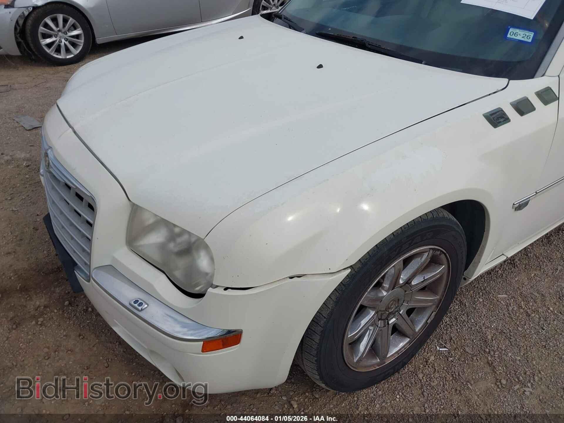 2005 CHRYSLER 300C - VIN: 2C3AA63H25H504711 - Фото 6