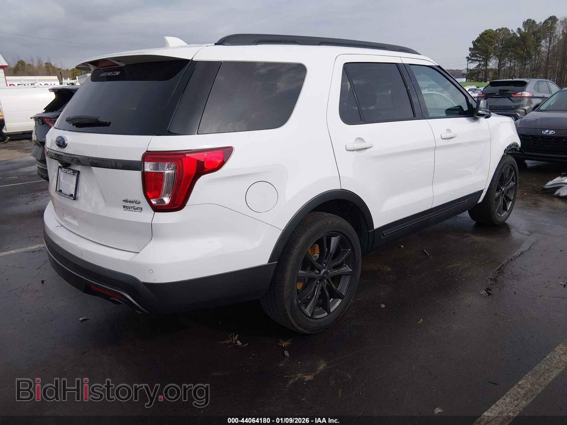 2017 FORD EXPLORER - VIN: 1FM5K8D85HGD46784 - Photo 4