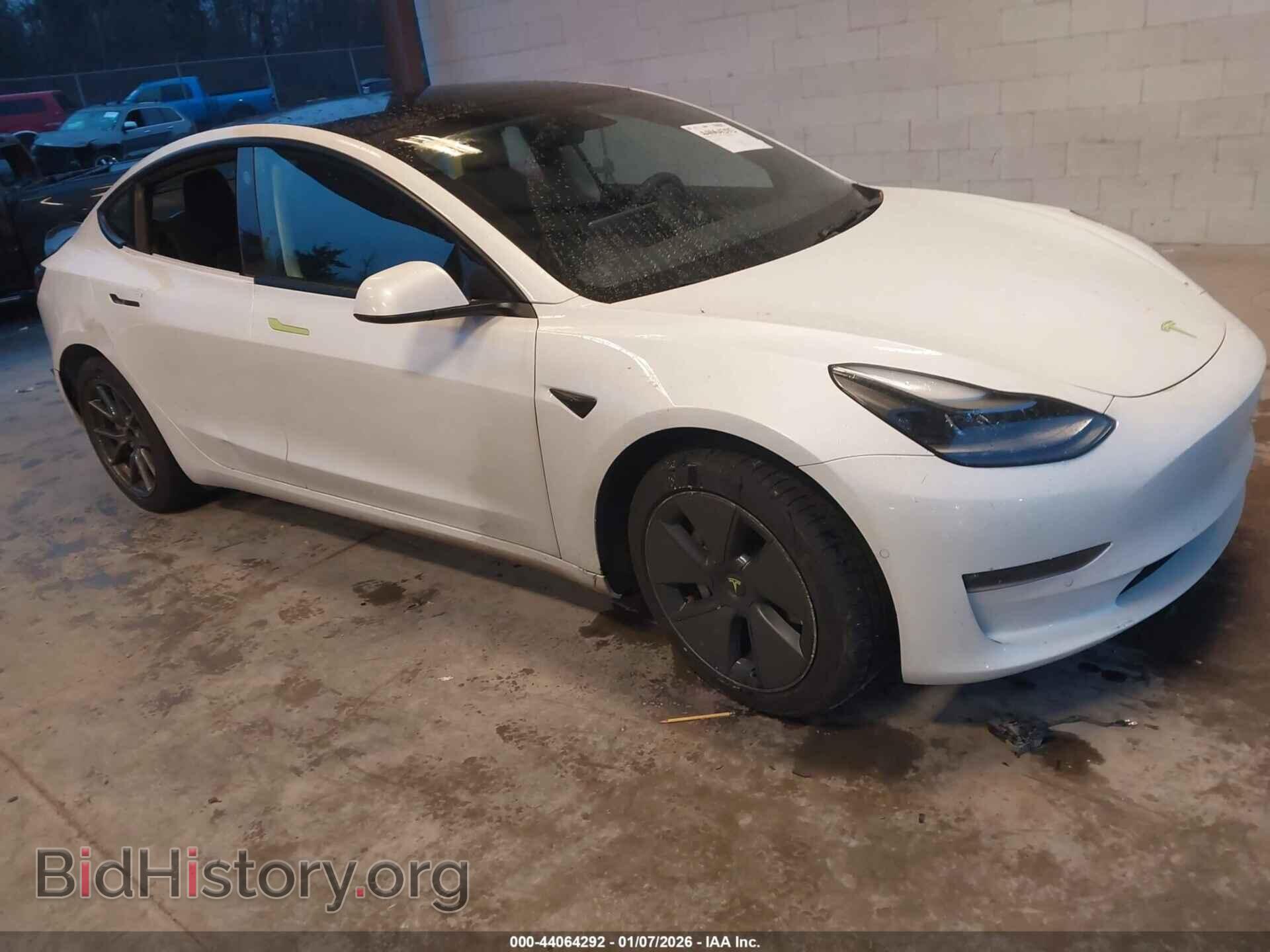 Photo 5YJ3E1EB3NF240747 - TESLA MODEL 3 2022