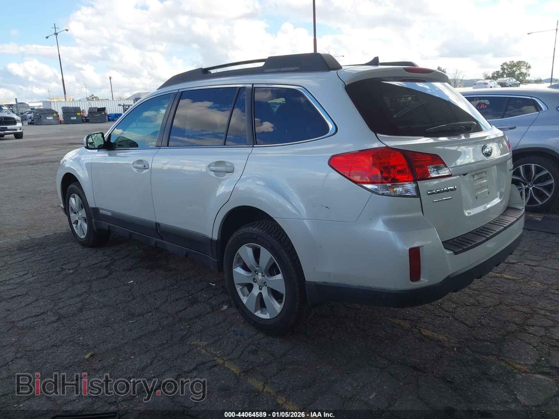 2011 SUBARU OUTBACK - VIN: 4S4BRBKC7B3320124 - Фото 3