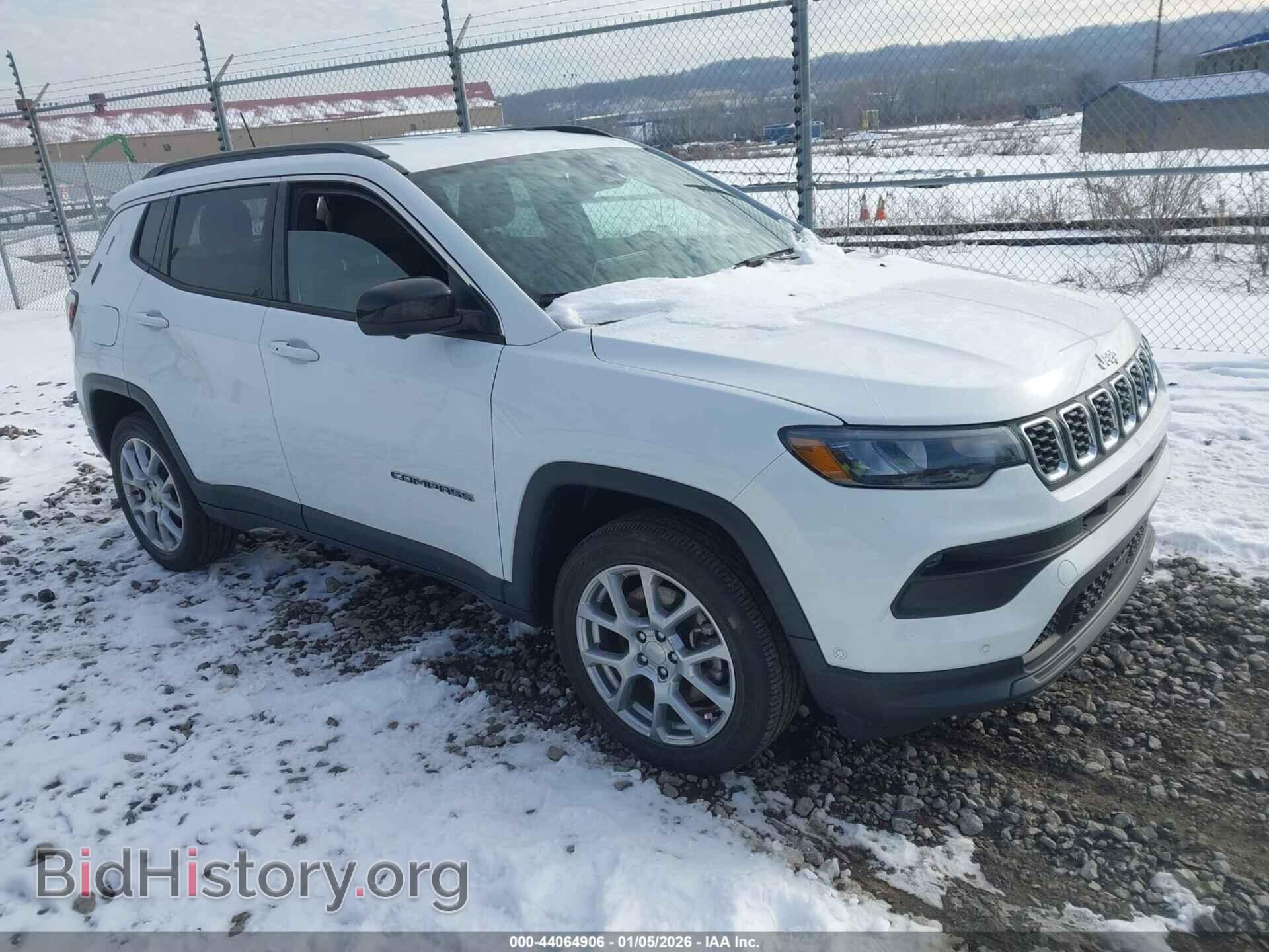 Photo 3C4NJDFN4RT104777 - JEEP COMPASS 2024
